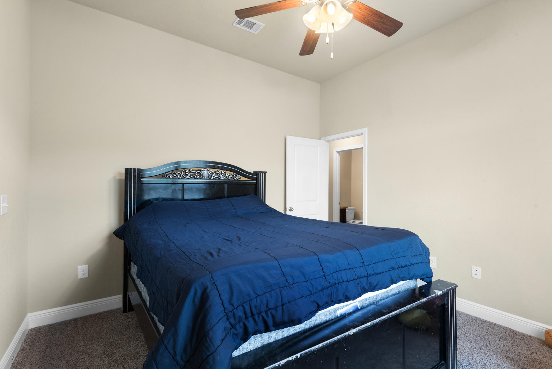 MOSSY OAKS - Residential