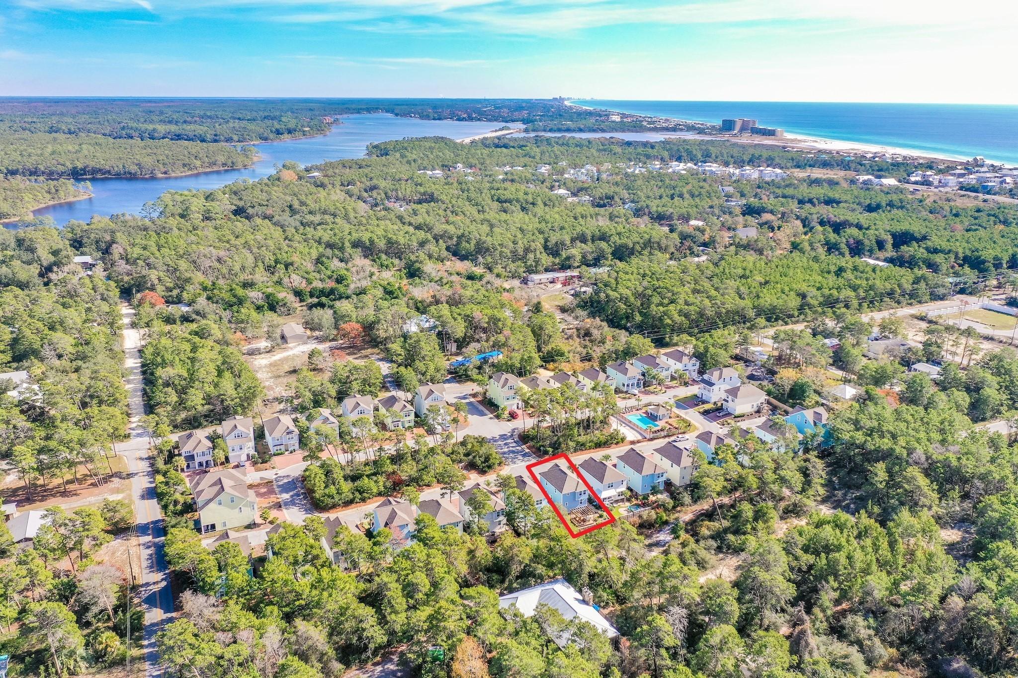 PINEWOOD PRESERVE - Residential