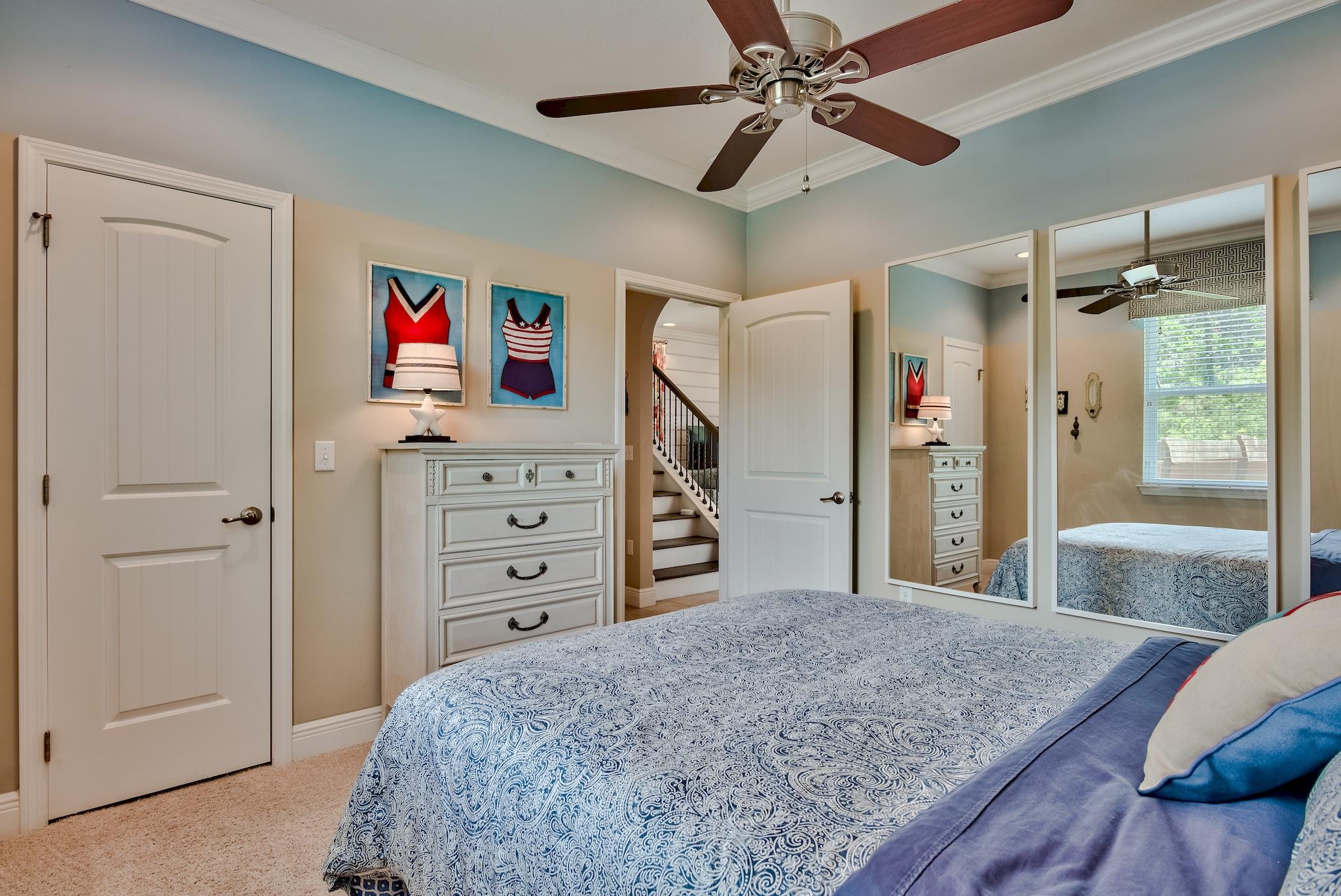 PINEWOOD PRESERVE - Residential