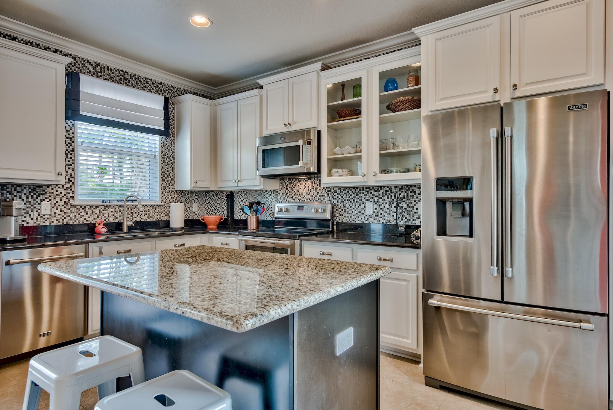 PINEWOOD PRESERVE - Residential