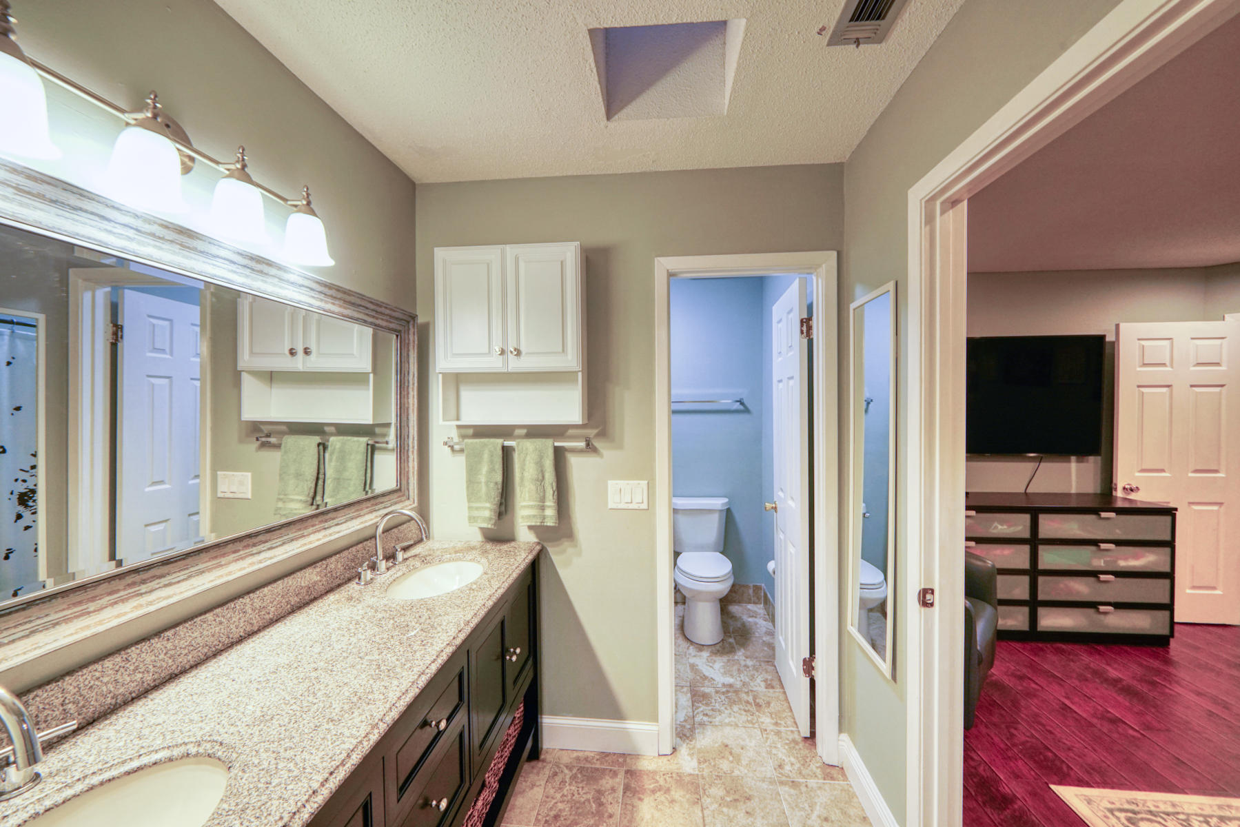 REGENCY PARK 2 - Residential