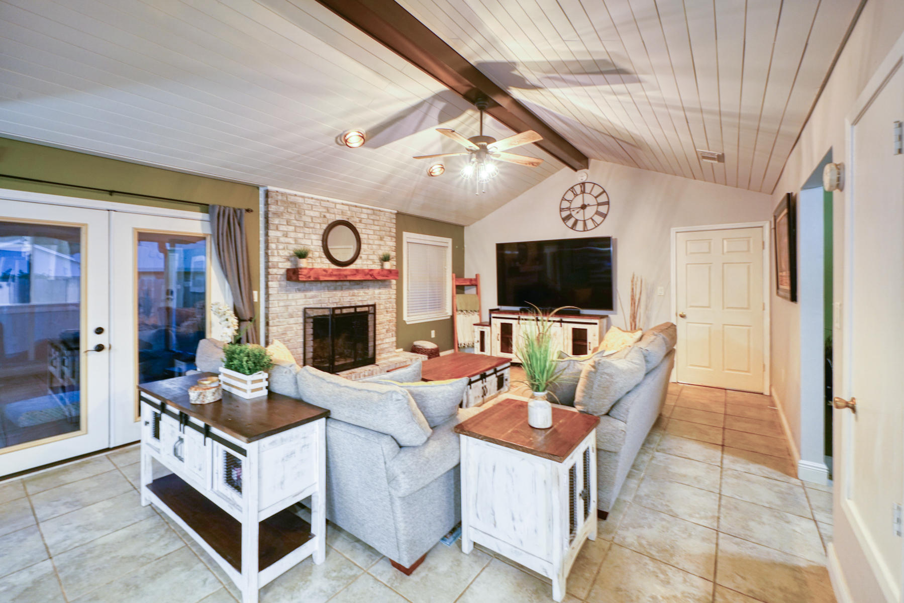 REGENCY PARK 2 - Residential