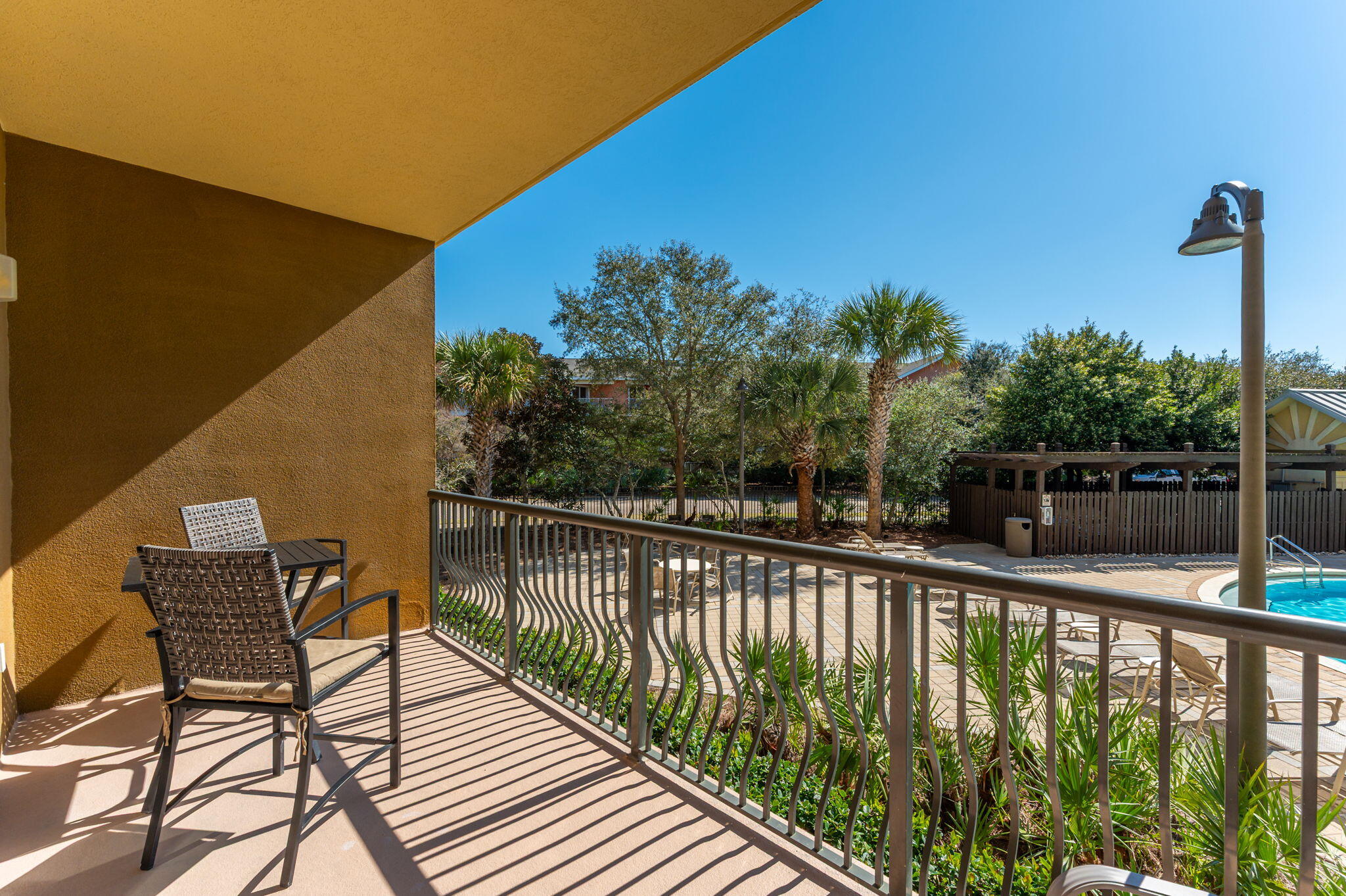 BEACH RESORT - Residential