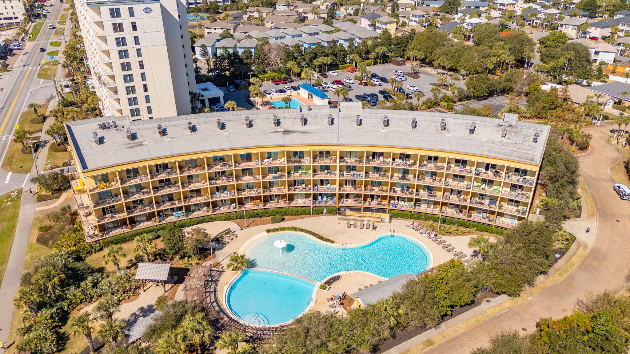 BEACH RESORT - Residential