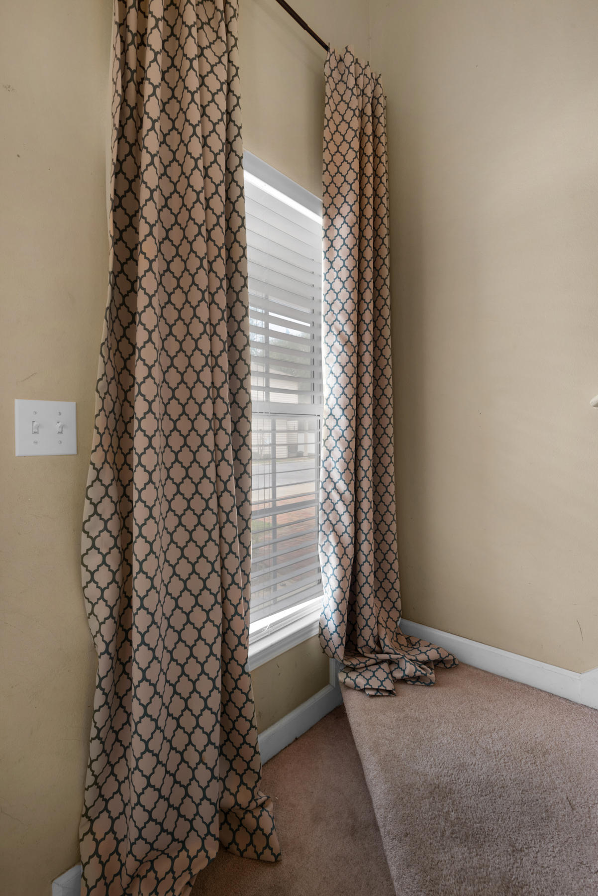 CARONDOLET T/H - Residential