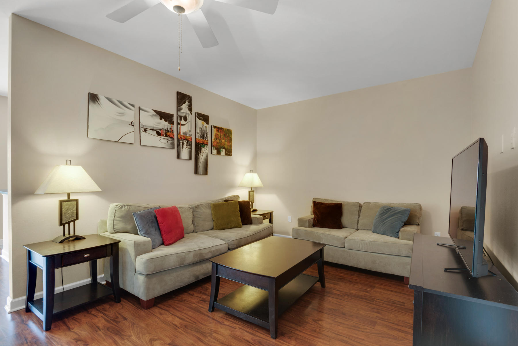 CARONDOLET T/H - Residential