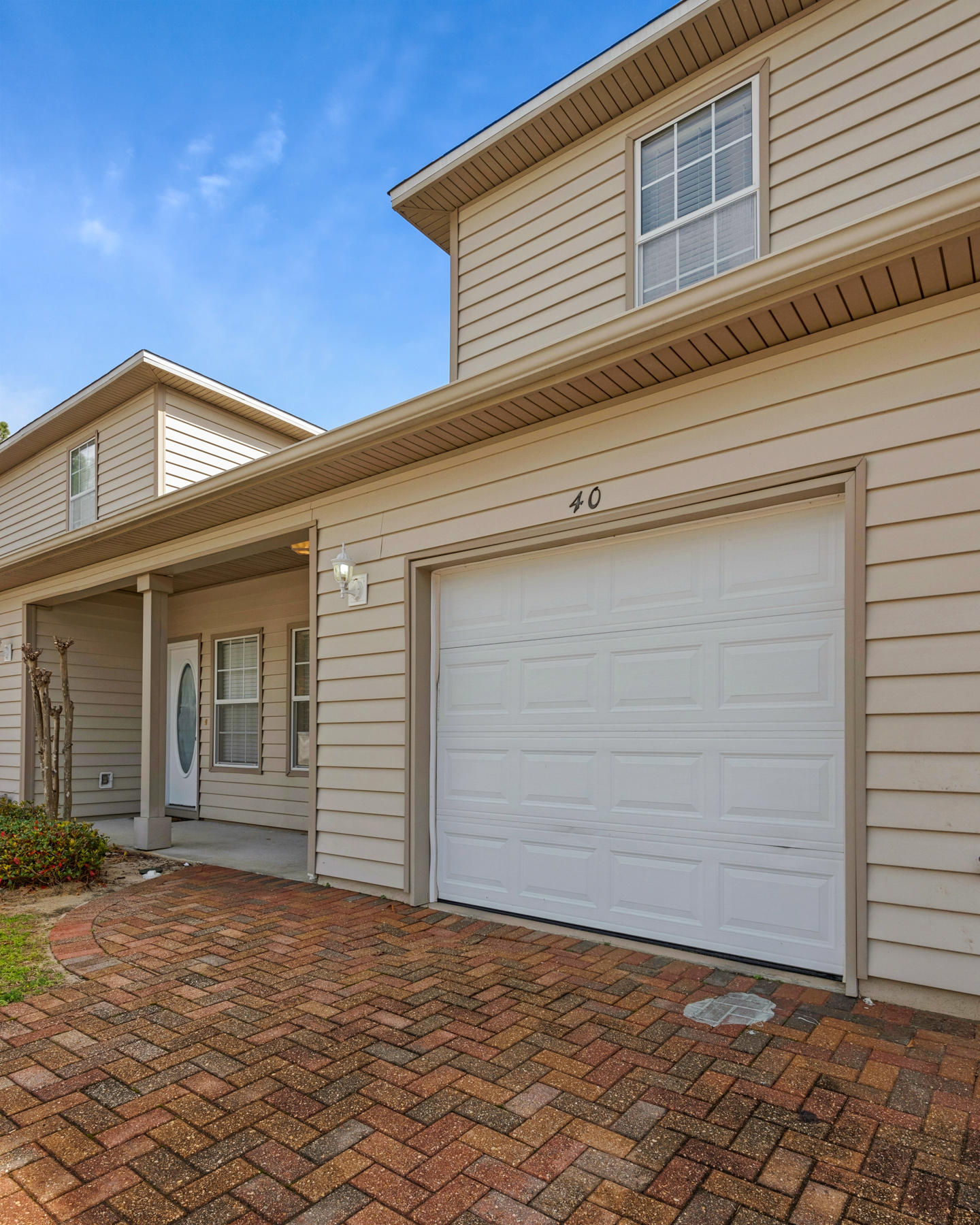 CARONDOLET T/H - Residential