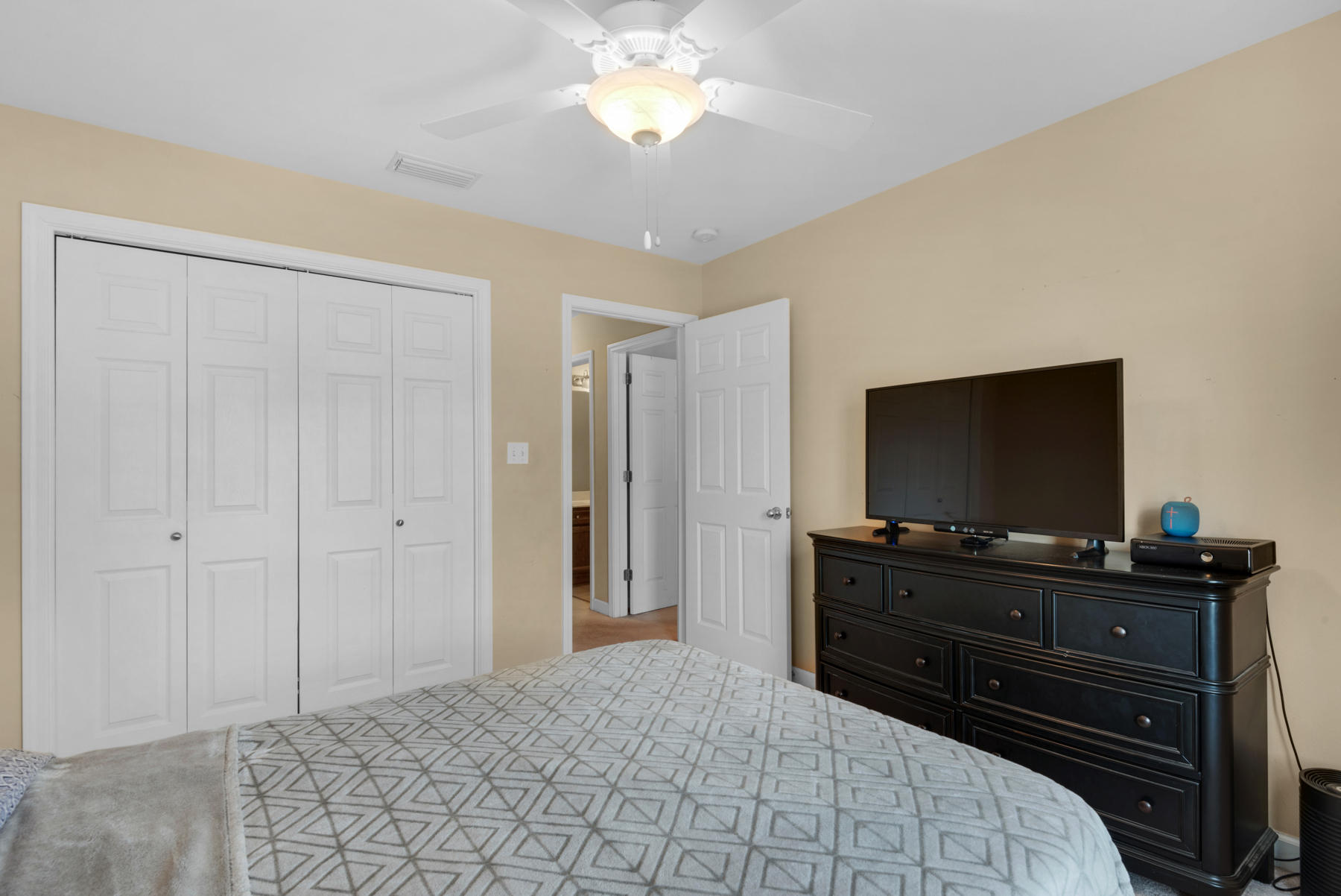 CARONDOLET T/H - Residential