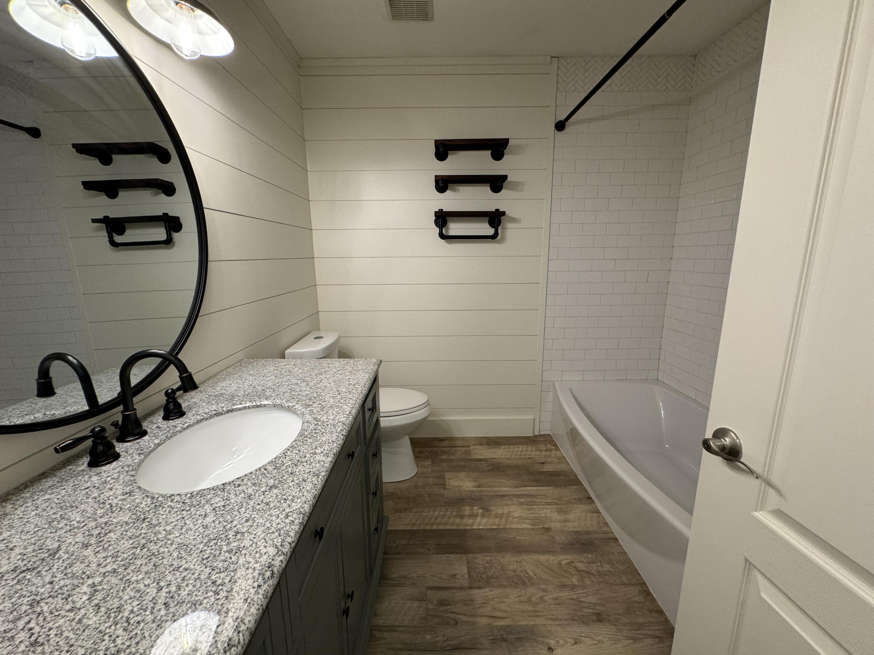 BROWNING ESTATES - Residential Lease