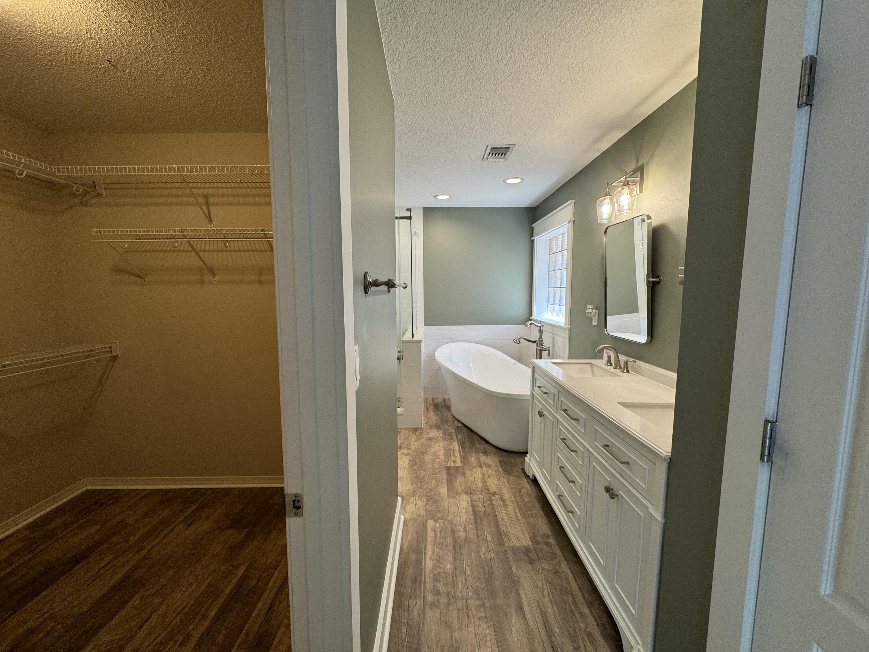 BROWNING ESTATES - Residential Lease