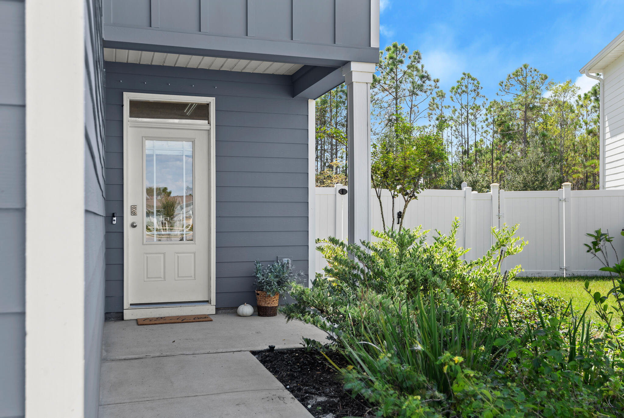 STONEGATE - Residential