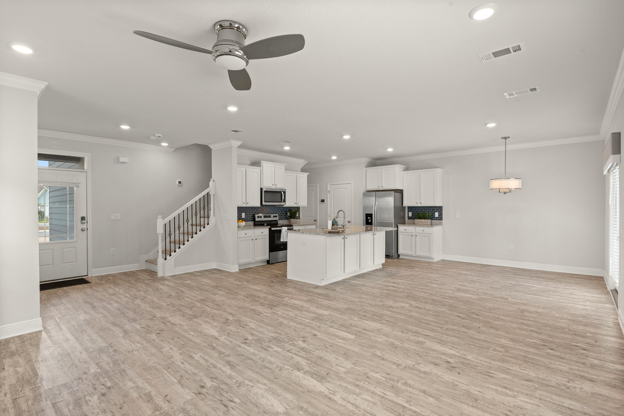 STONEGATE - Residential