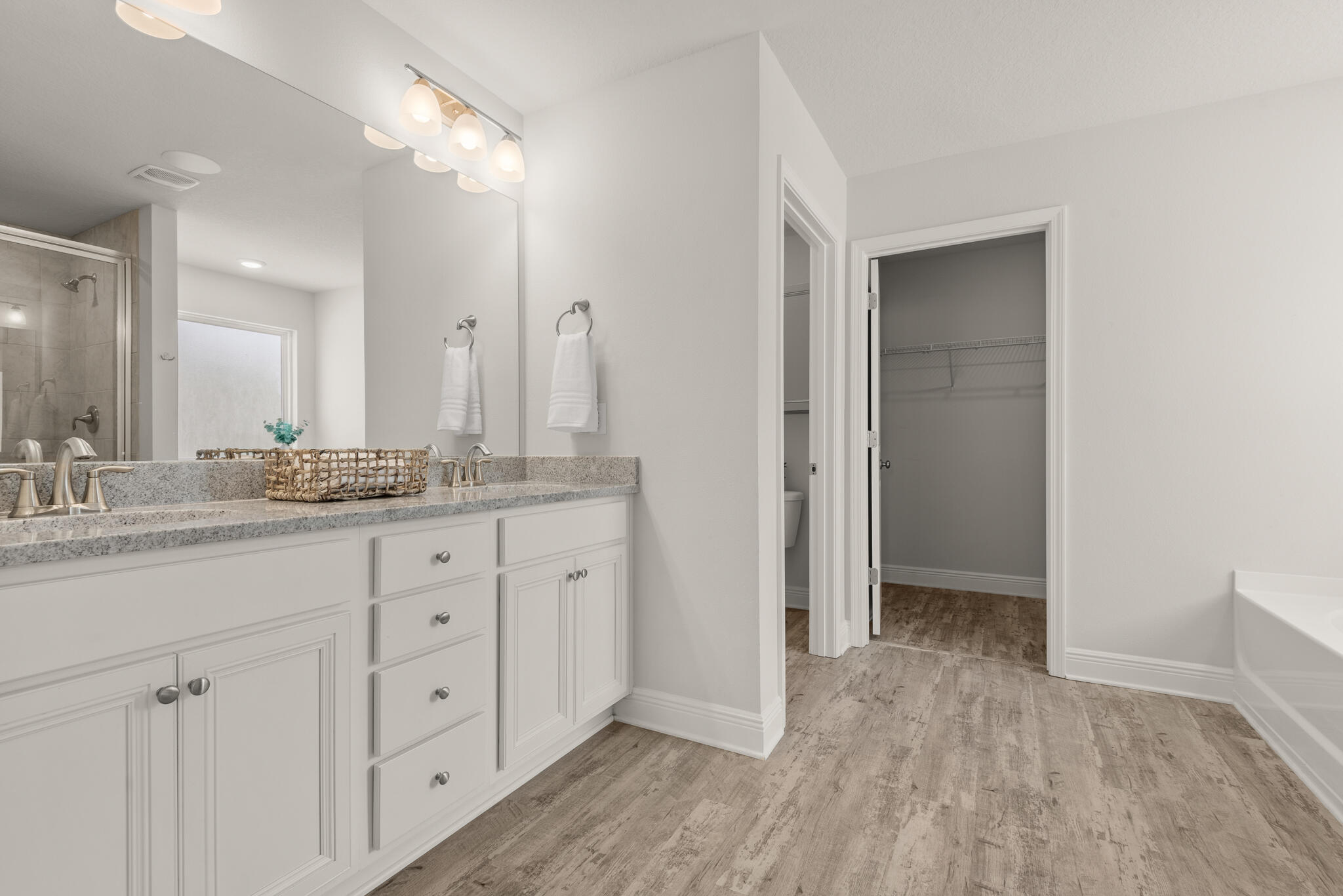 STONEGATE - Residential