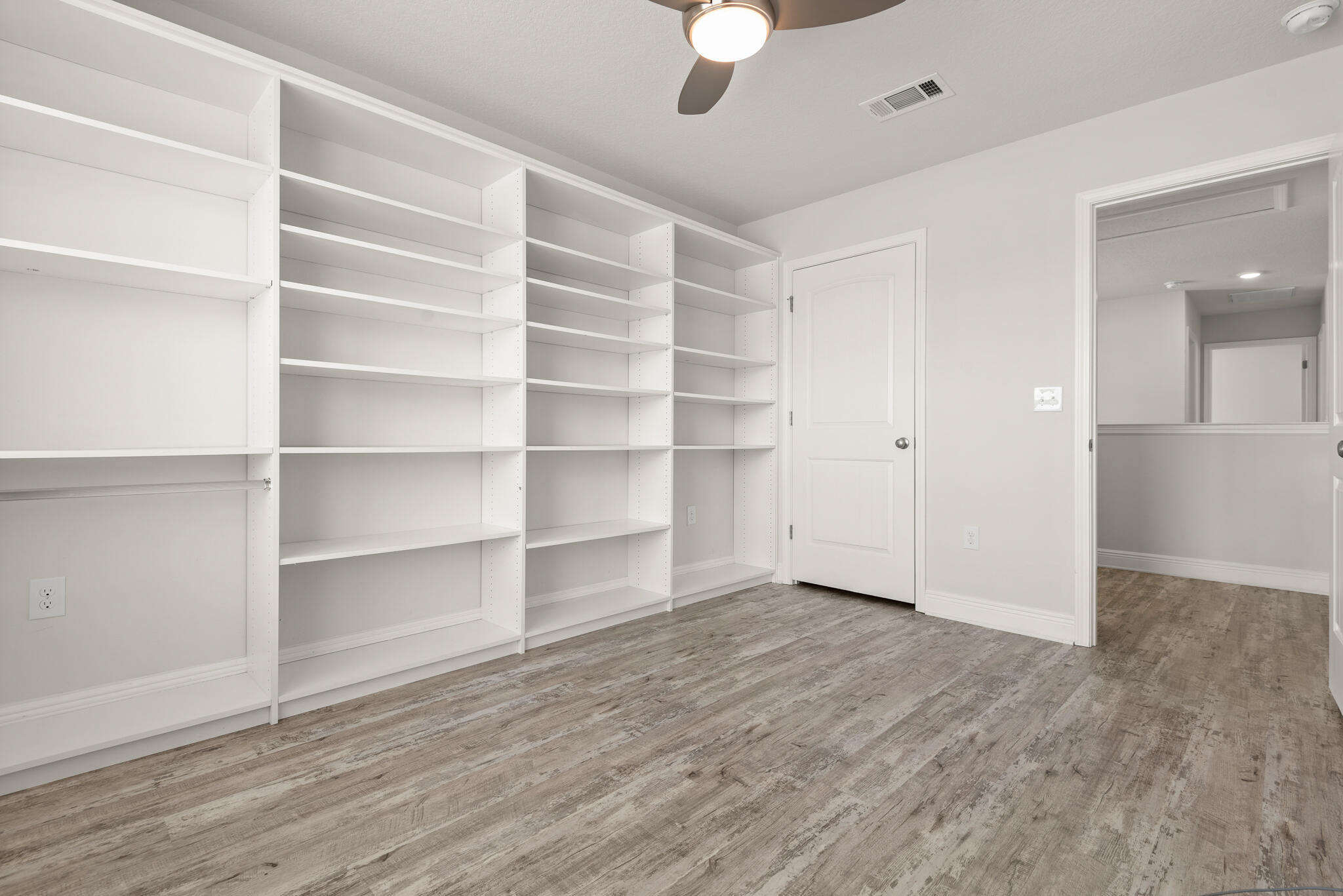 STONEGATE - Residential