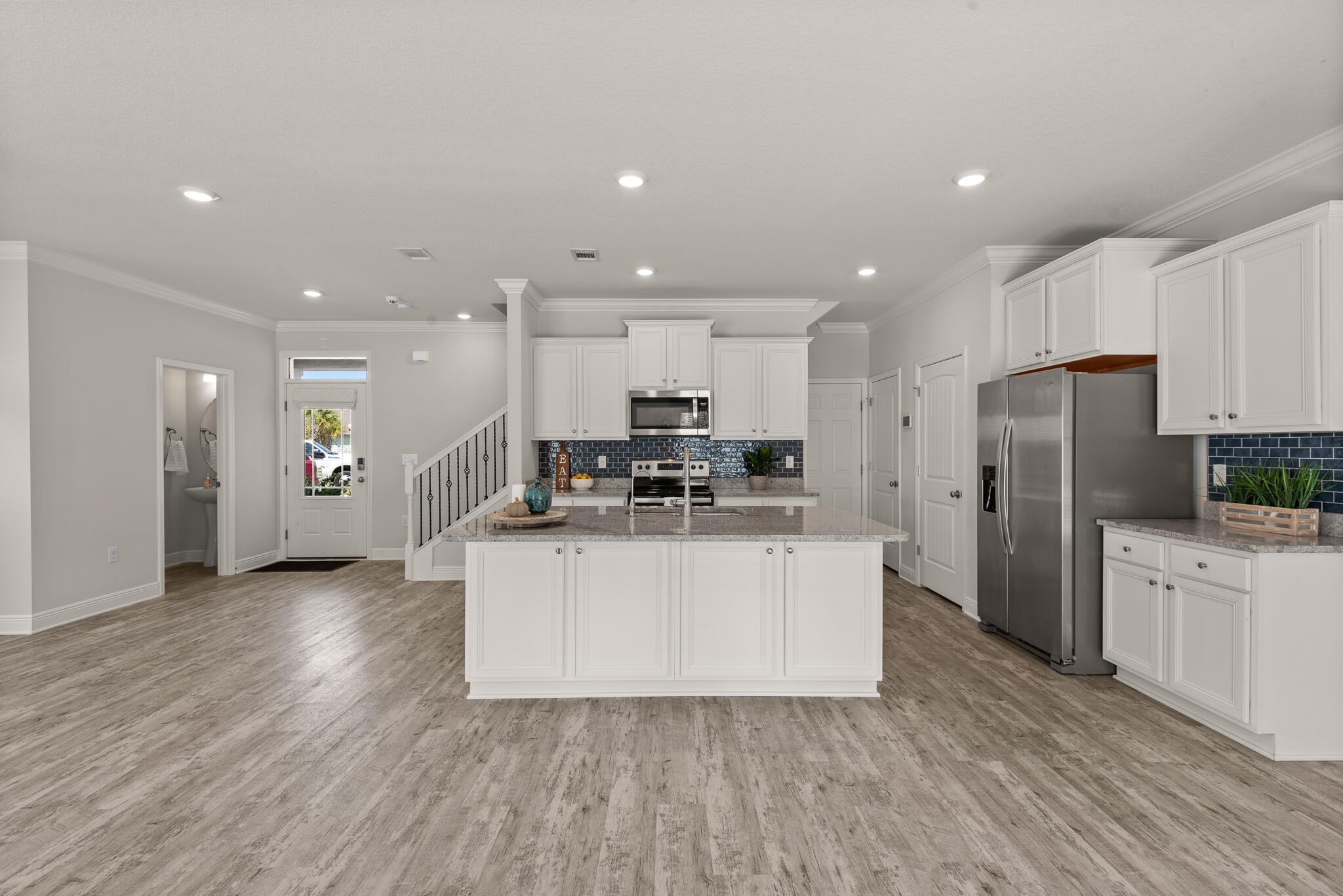 STONEGATE - Residential