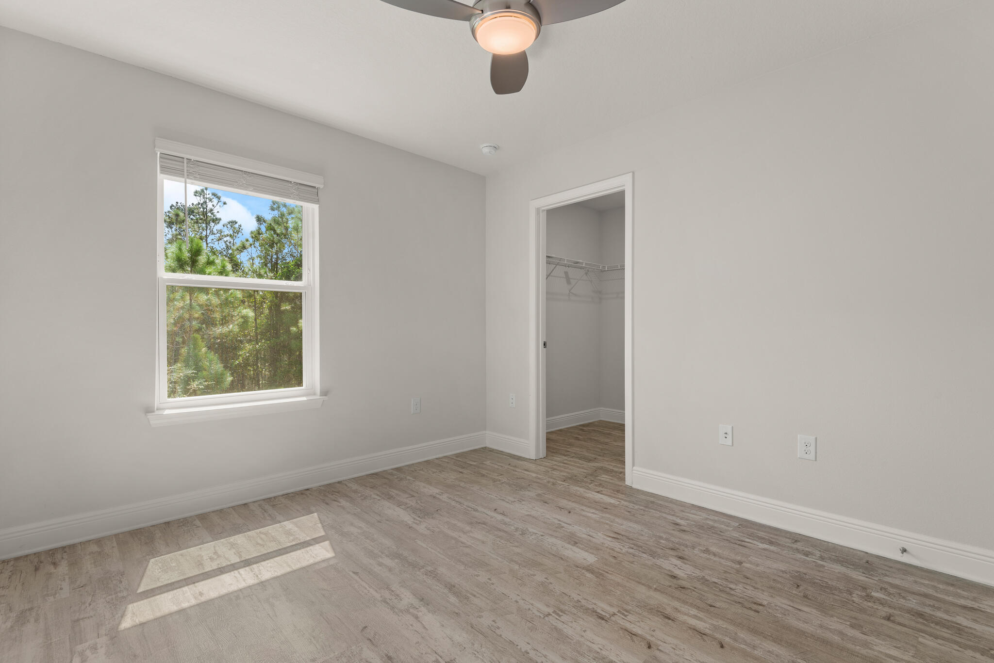 STONEGATE - Residential