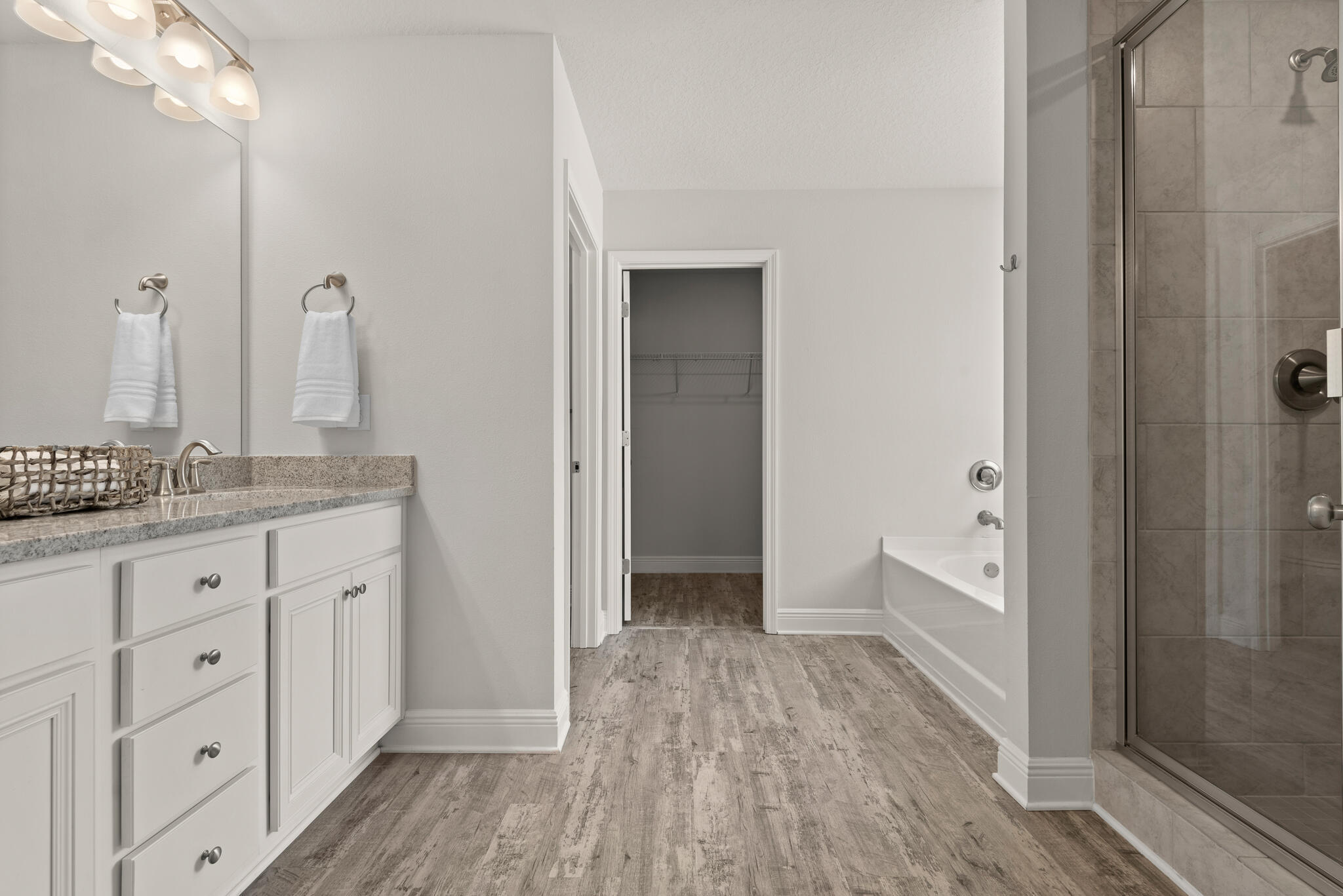 STONEGATE - Residential