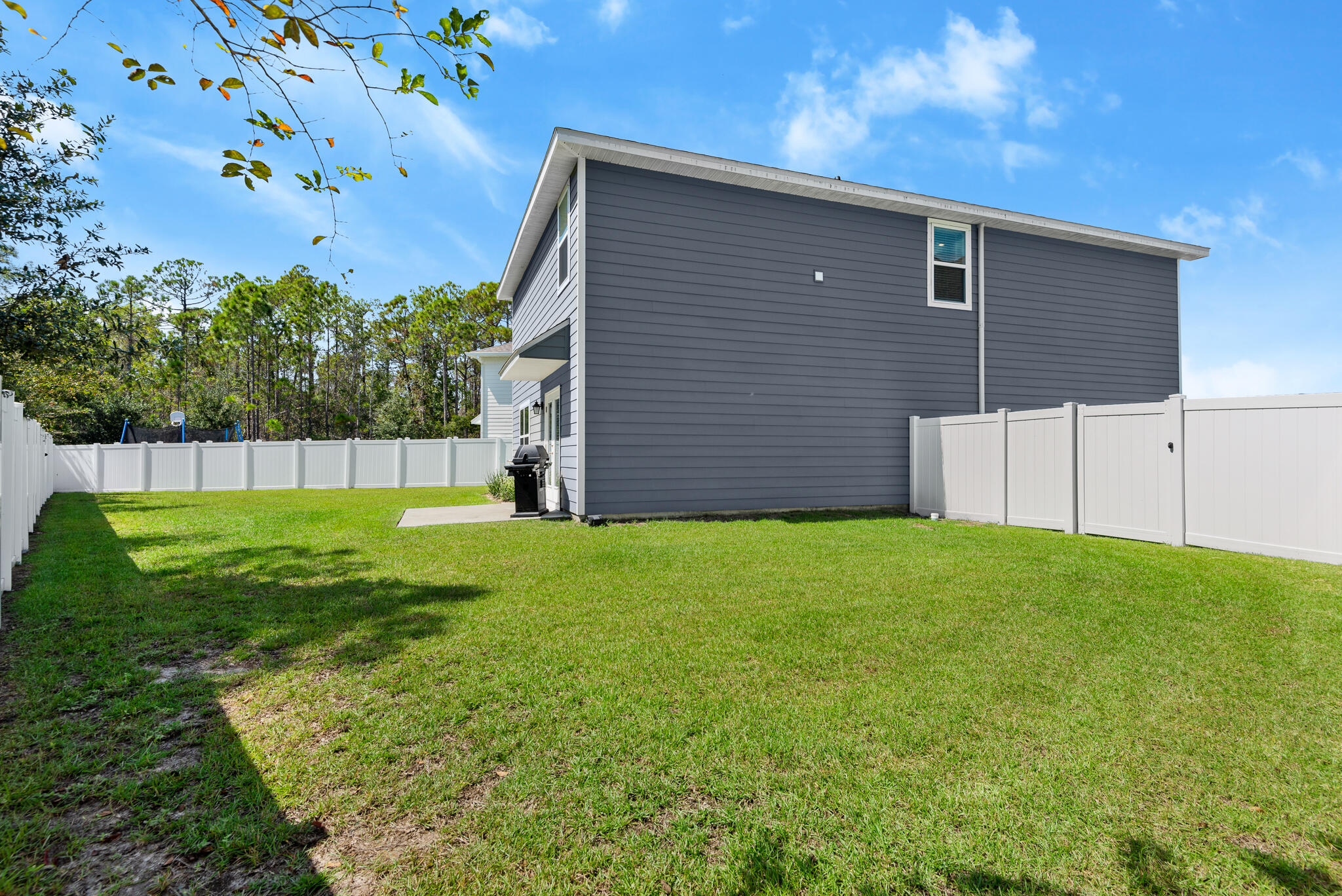 STONEGATE - Residential