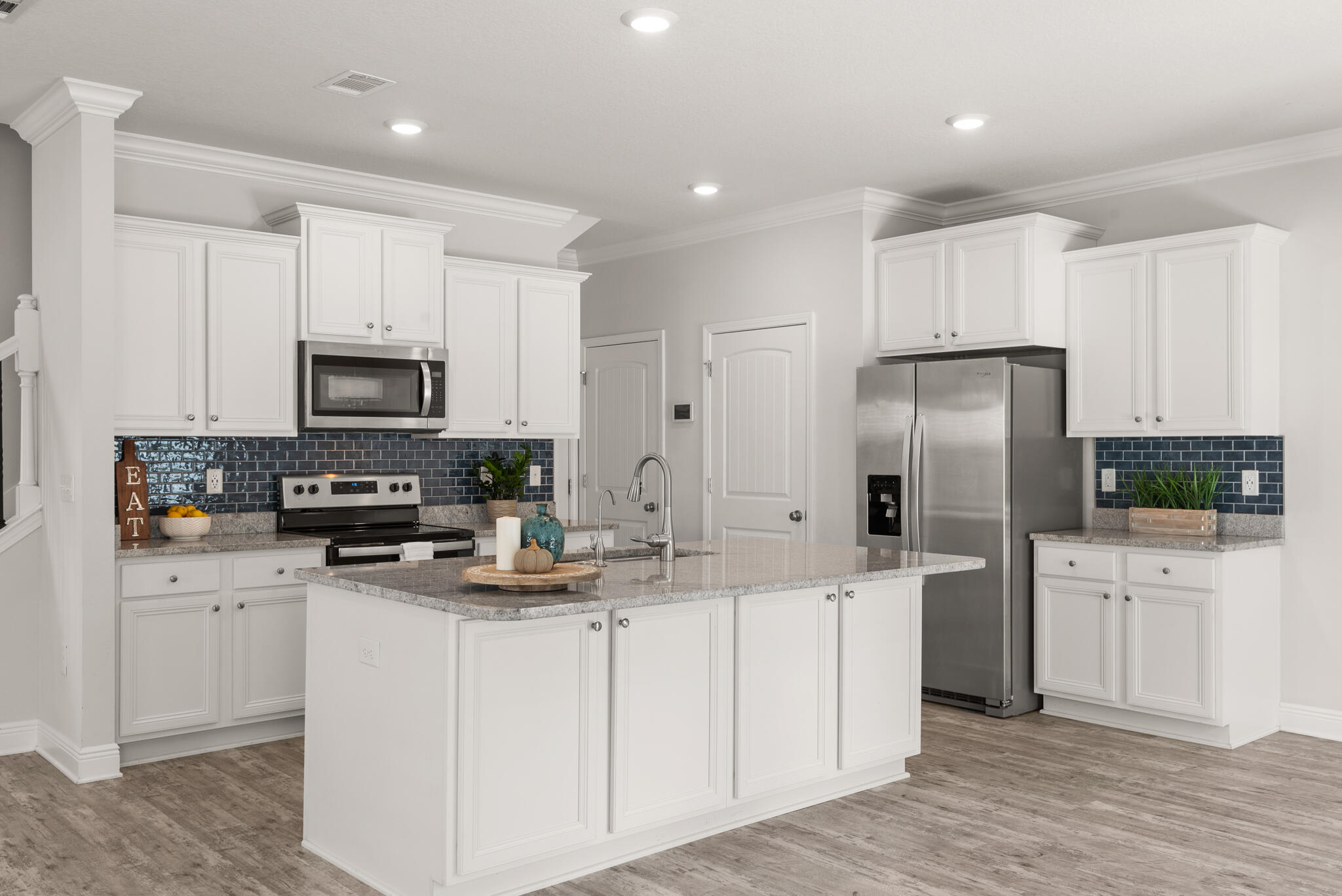 STONEGATE - Residential