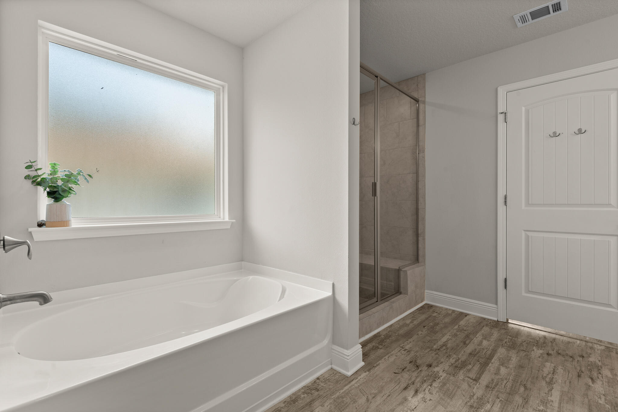 STONEGATE - Residential