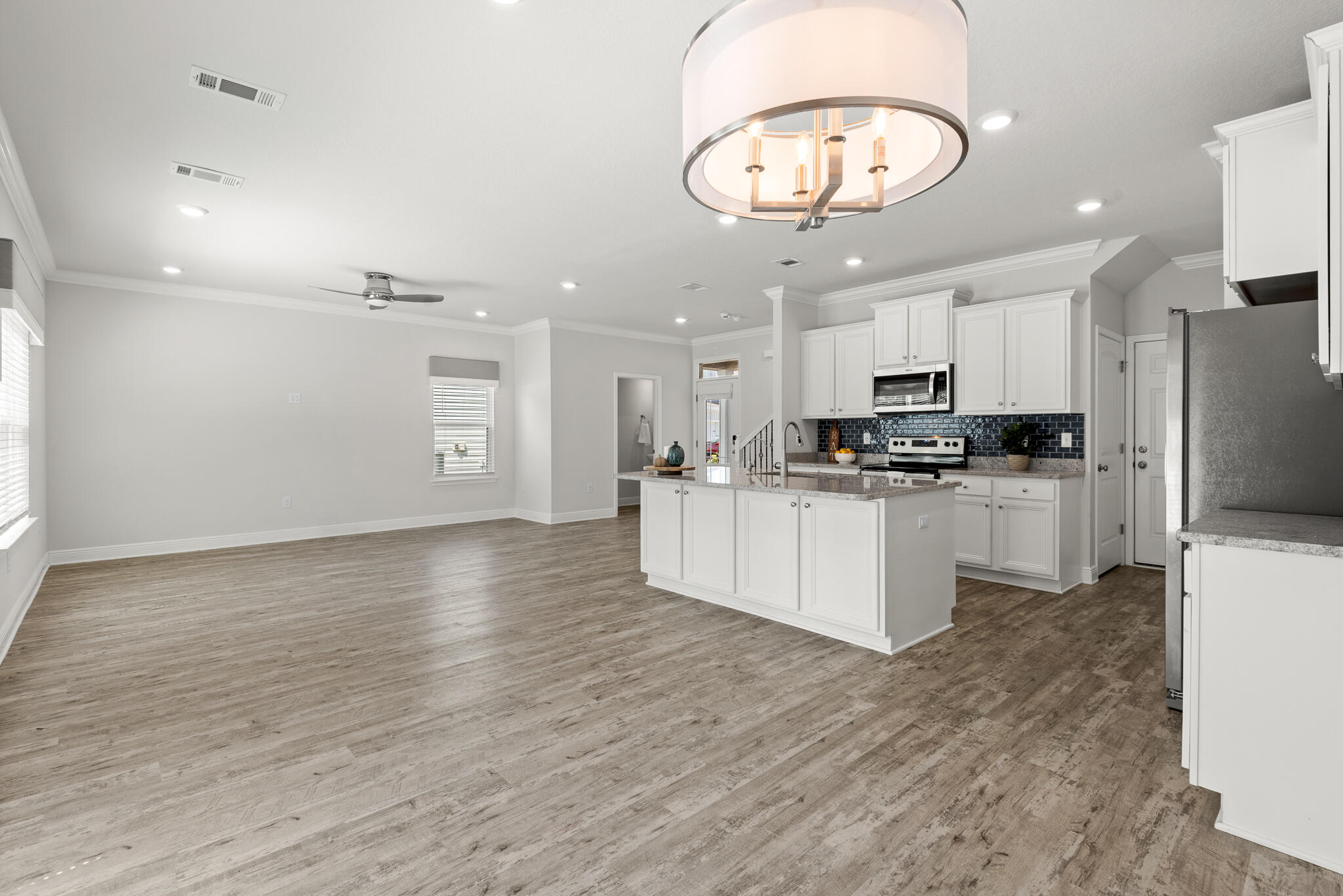 STONEGATE - Residential