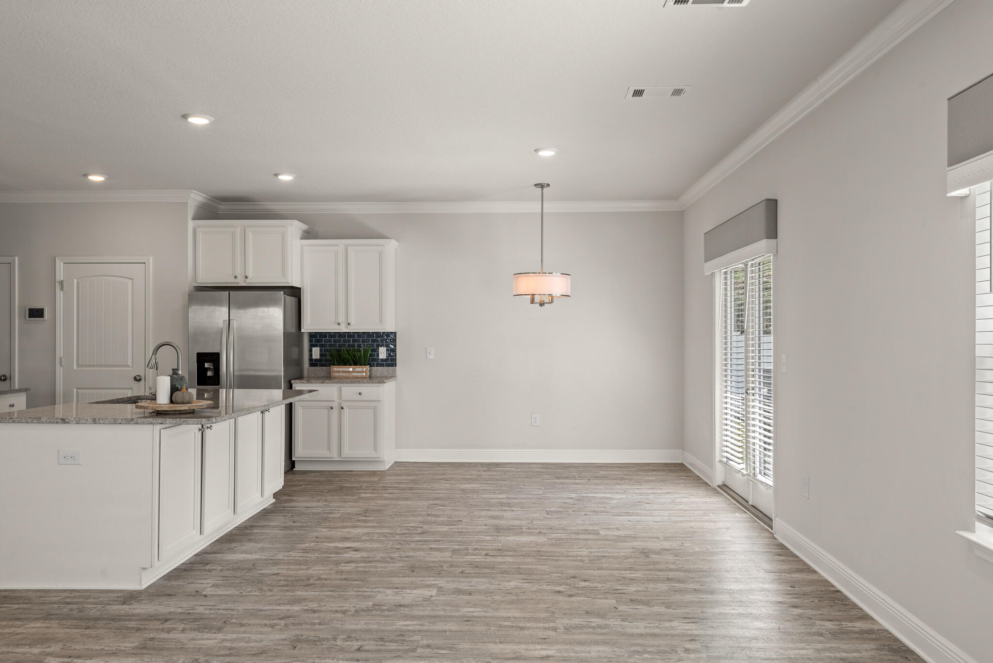 STONEGATE - Residential