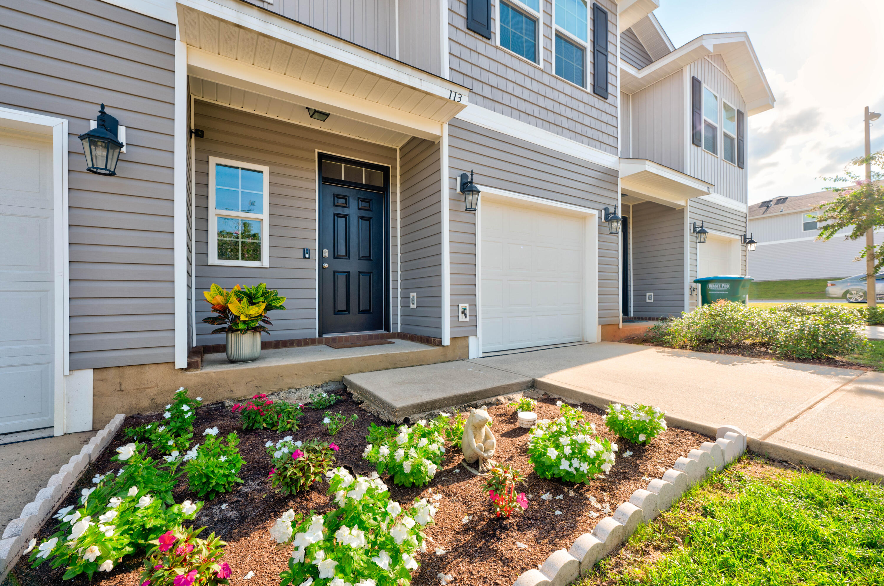 IRON HORSE T/H - Residential