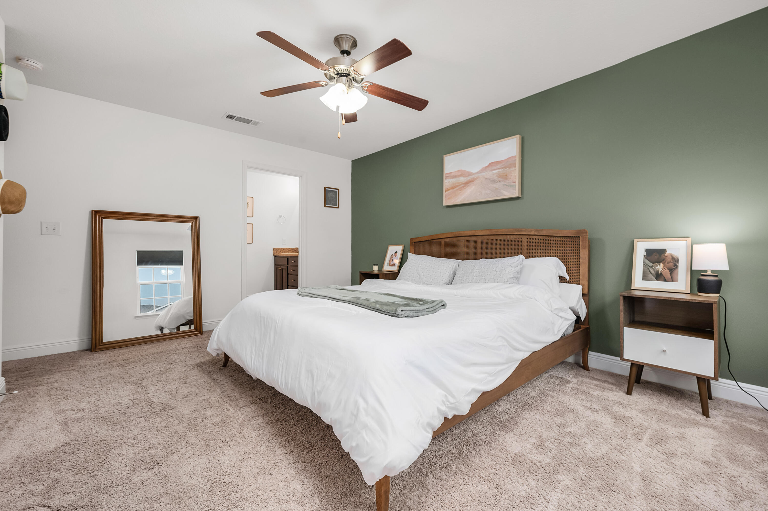 IRON HORSE T/H - Residential