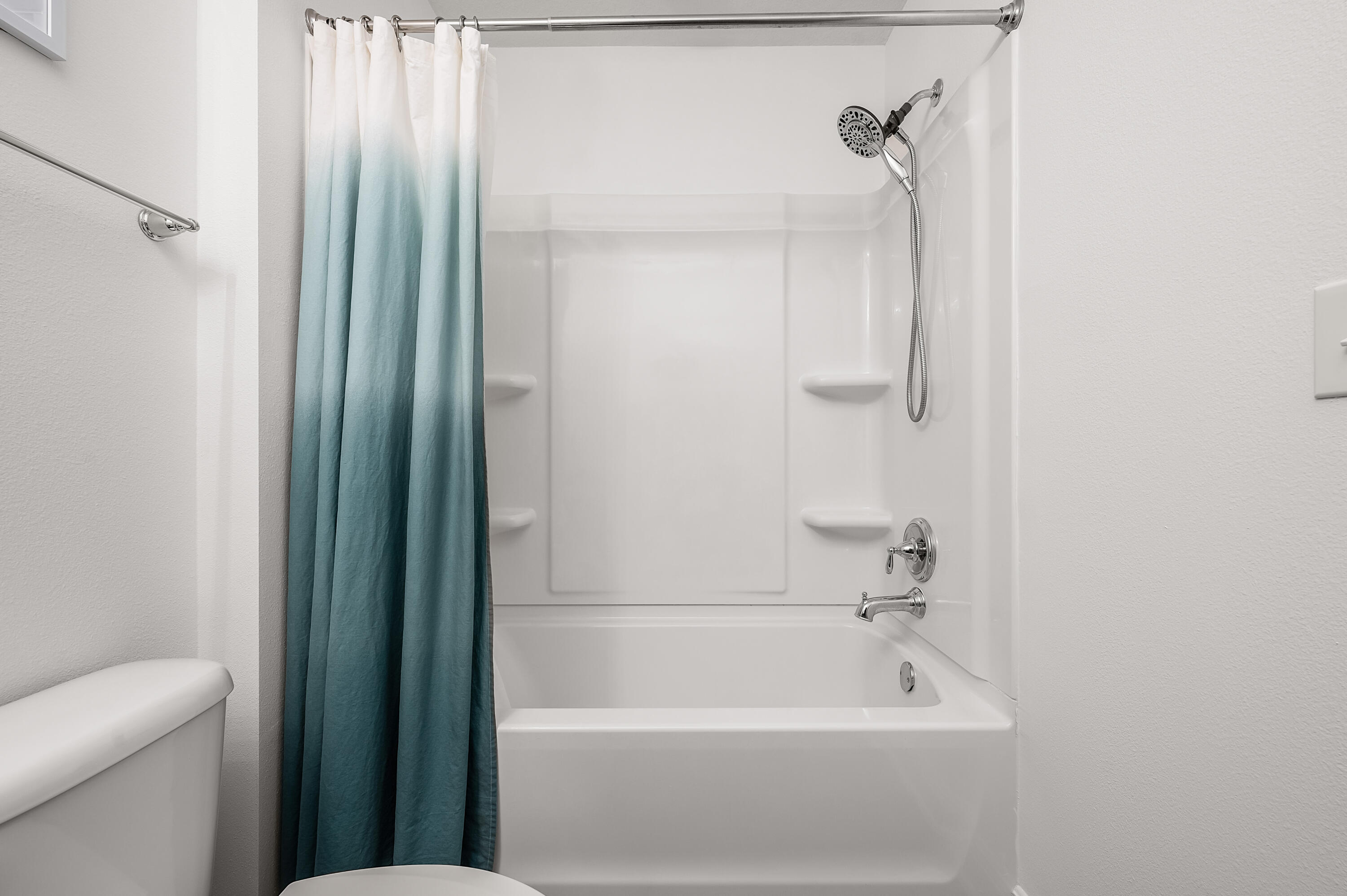 IRON HORSE T/H - Residential