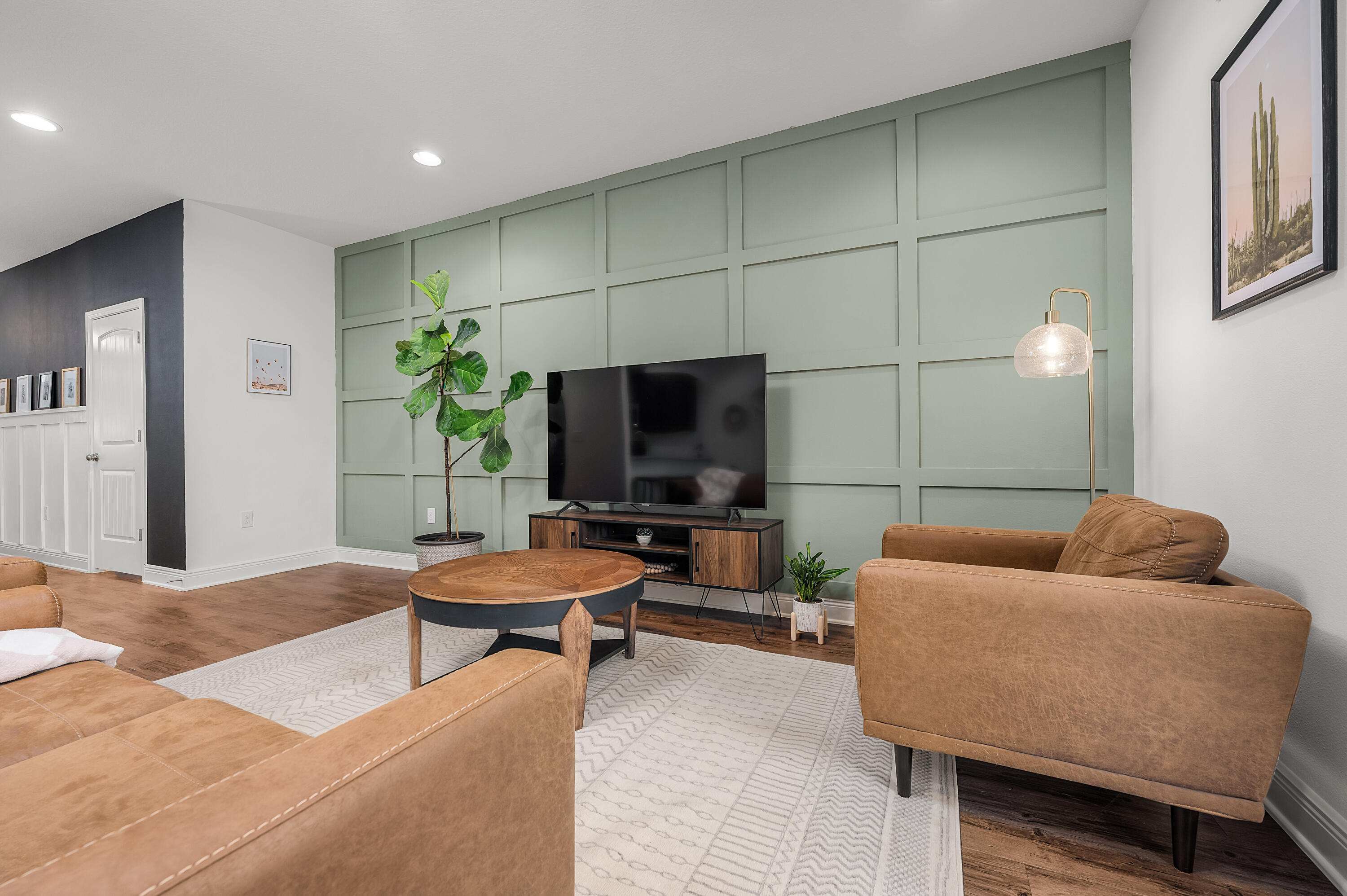 IRON HORSE T/H - Residential