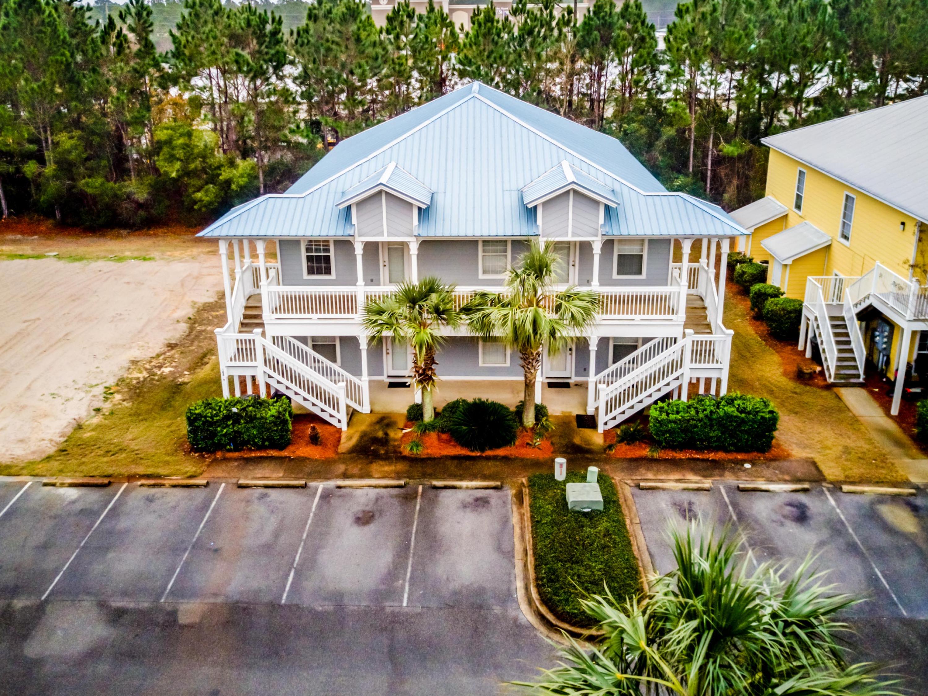Santa Rosa Apartments - Residential