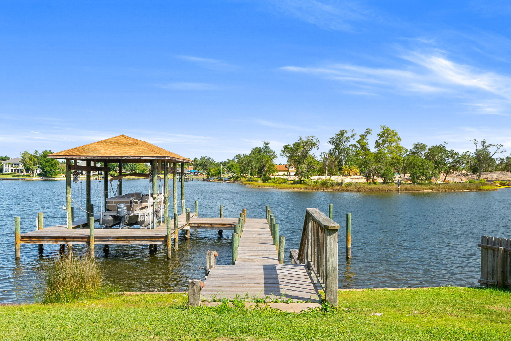 Pretty Bayou Replat - Residential