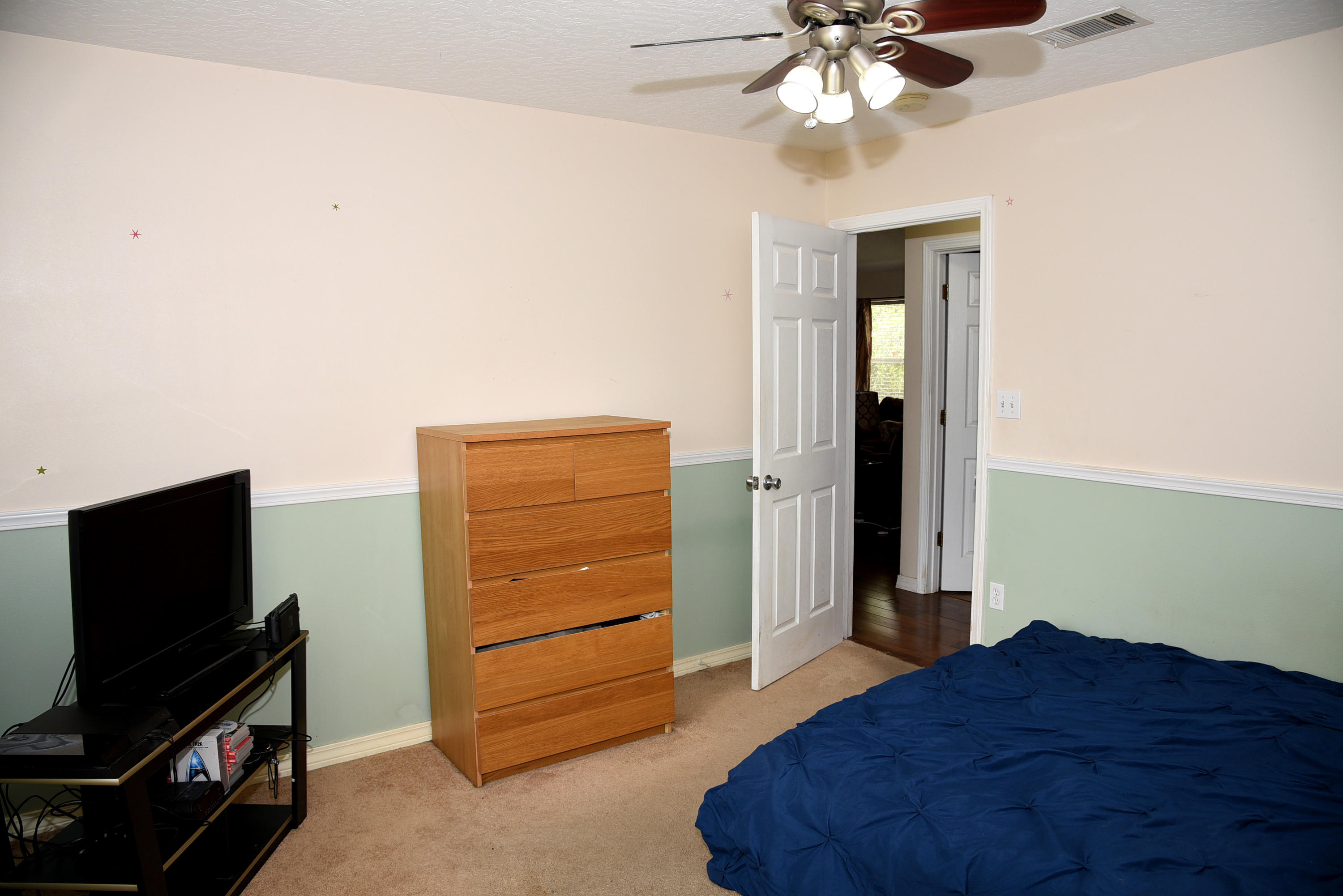 WEST NAVARRE - Residential