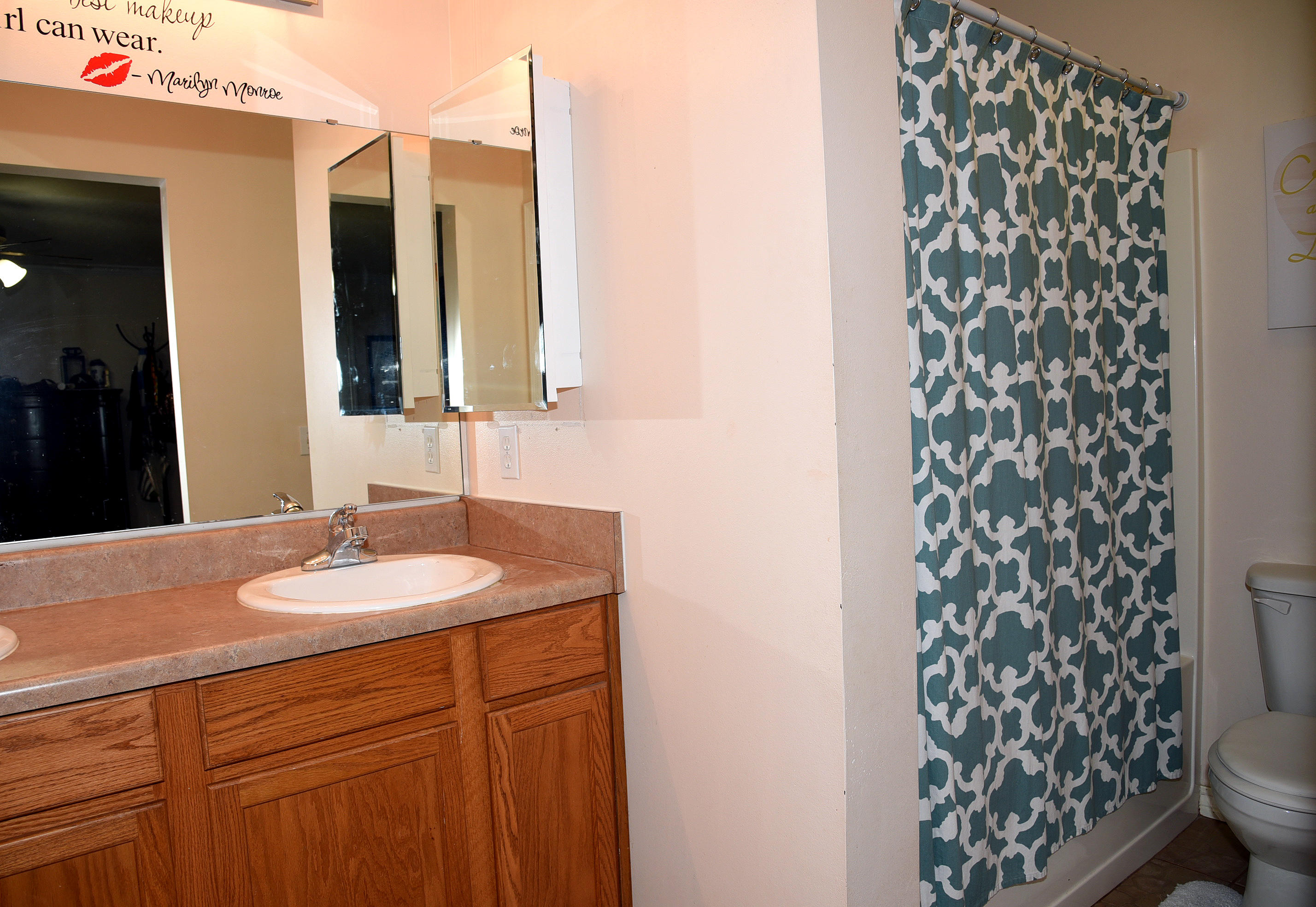 WEST NAVARRE - Residential