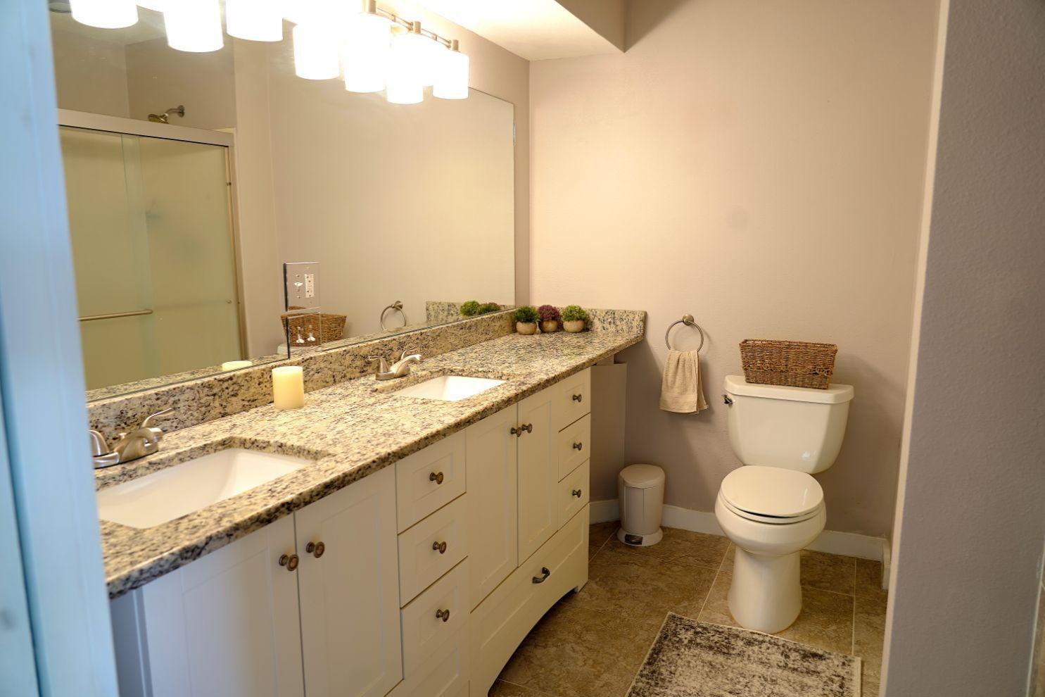 HOLIDAY SHORES ESTATES - Residential