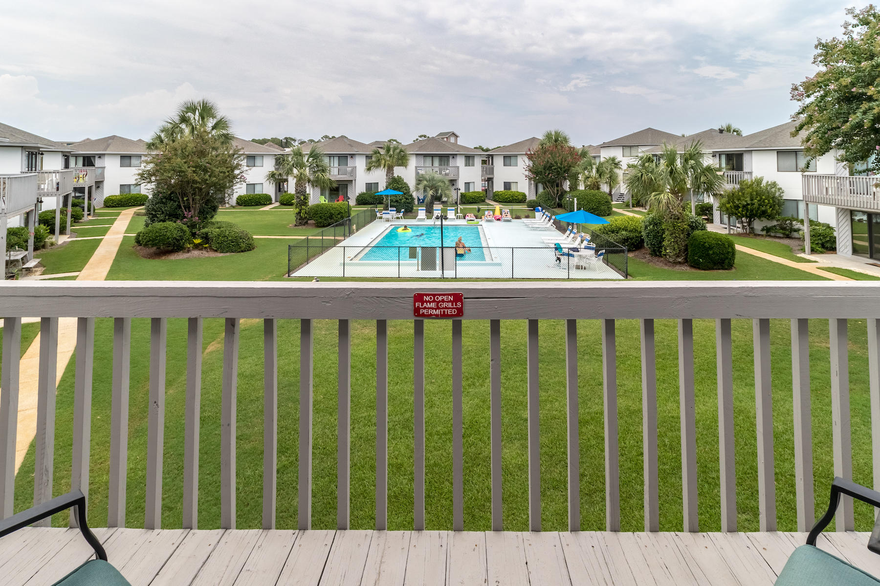 CRYSTAL VILLAGE CONDO PH I - Residential