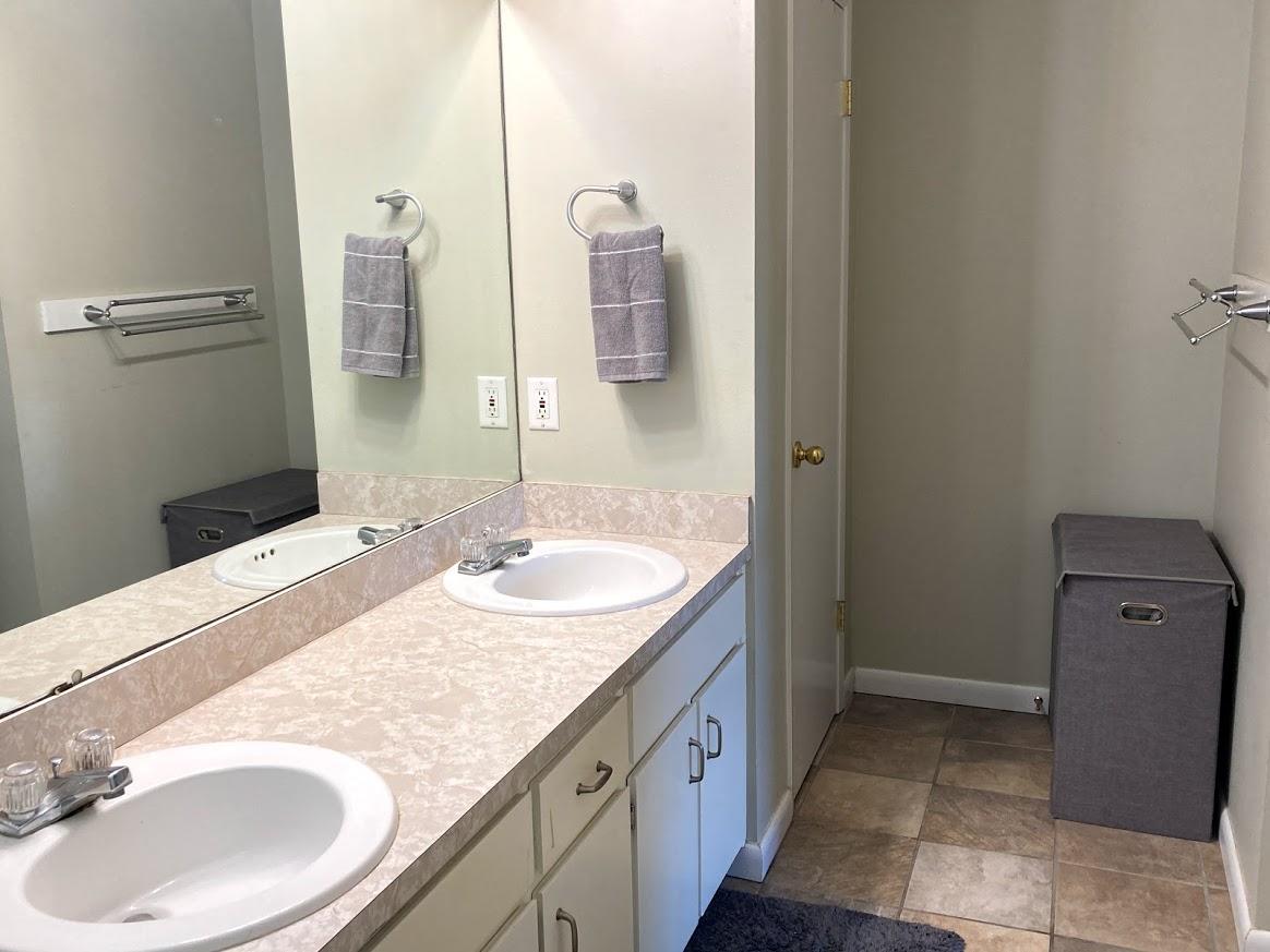 OAK HAVEN - Residential