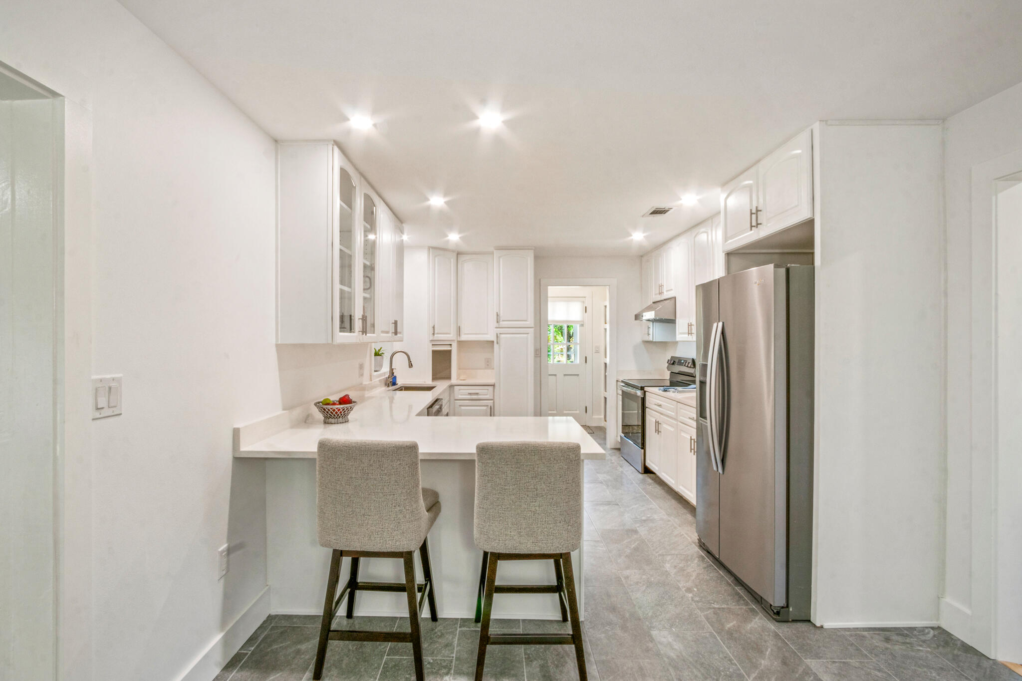 ELLIOTTS POINT 10TH ADDN - Residential