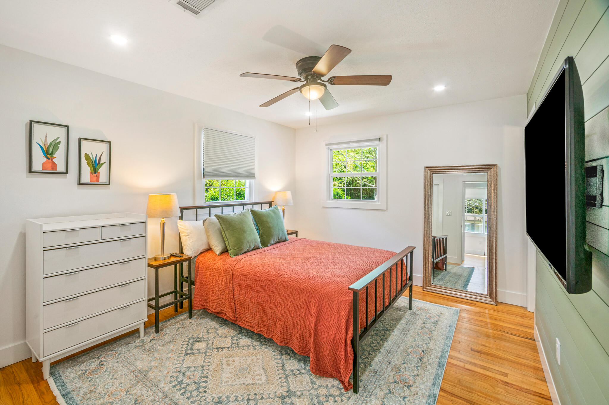 ELLIOTTS POINT 10TH ADDN - Residential