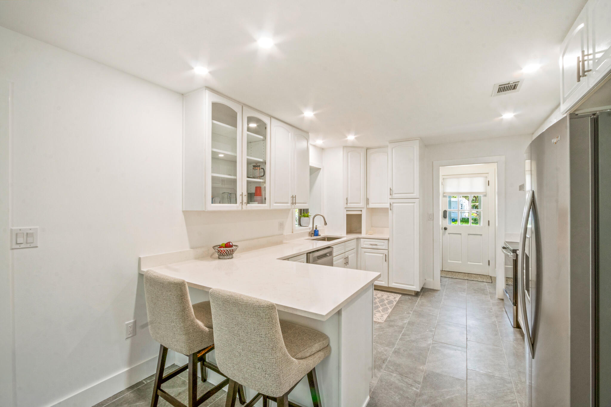 ELLIOTTS POINT 10TH ADDN - Residential