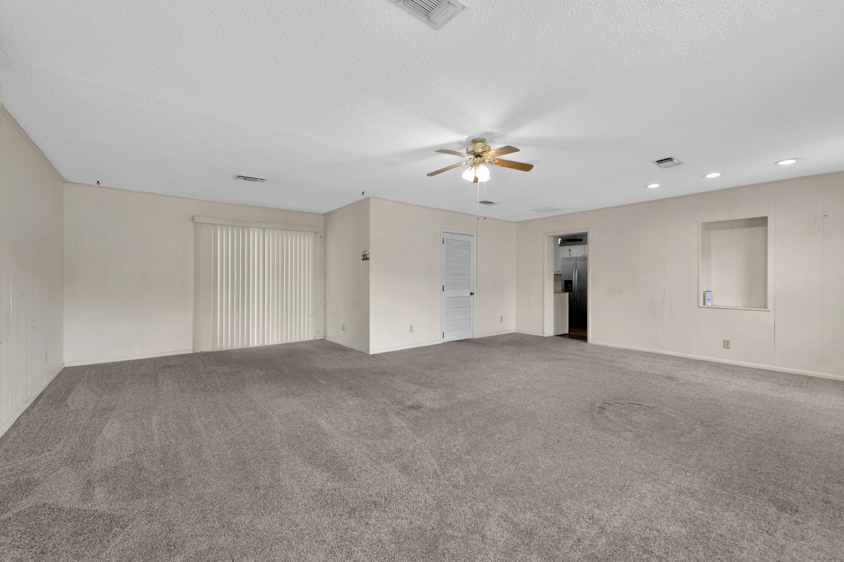 OAKDALE MINI FARMS - Residential