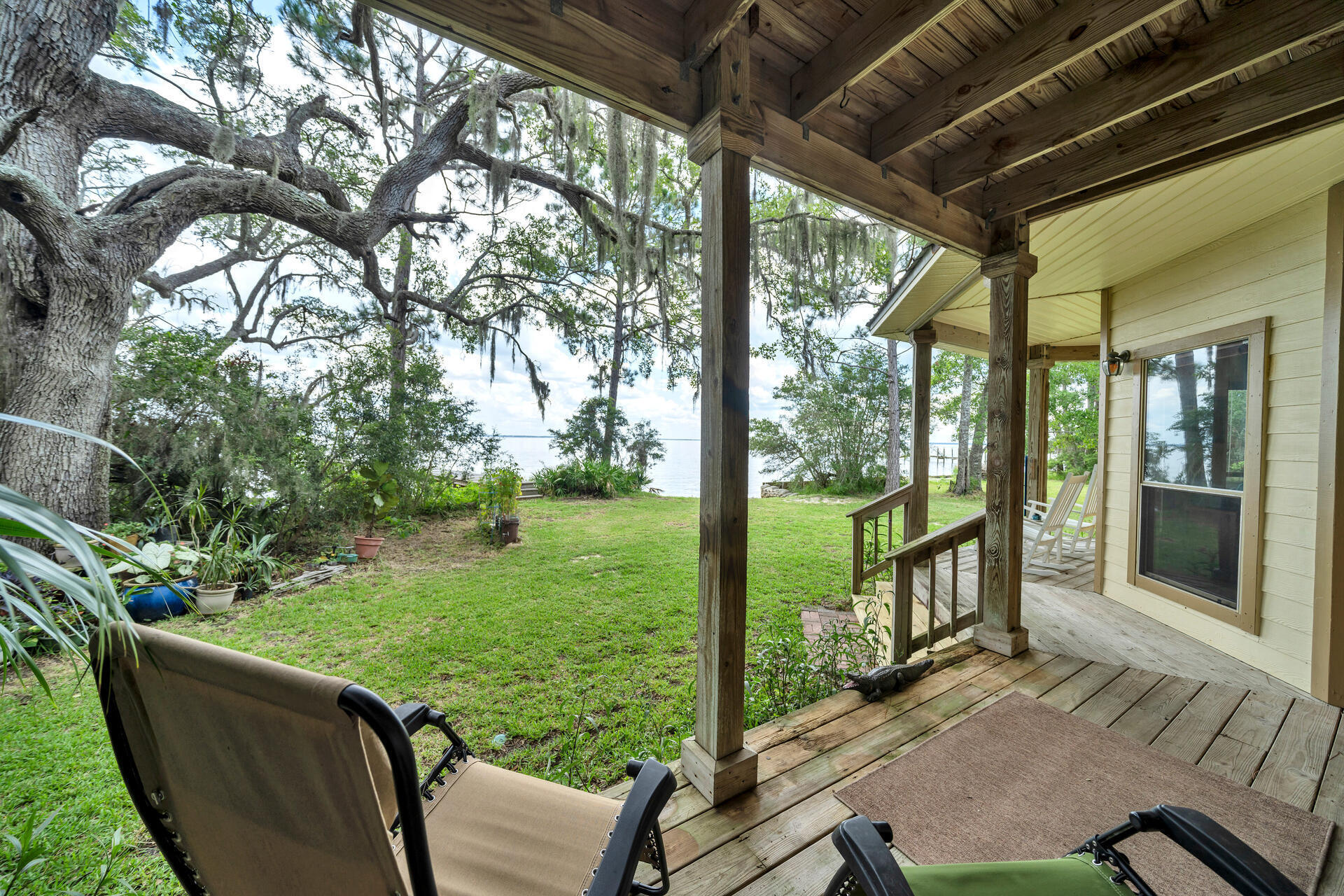BAY BREEZE - Residential