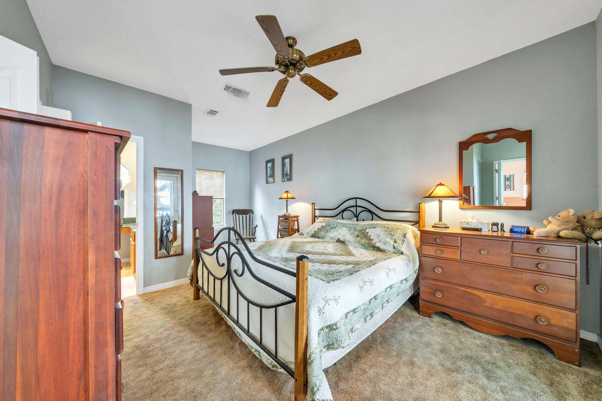 BAY BREEZE - Residential