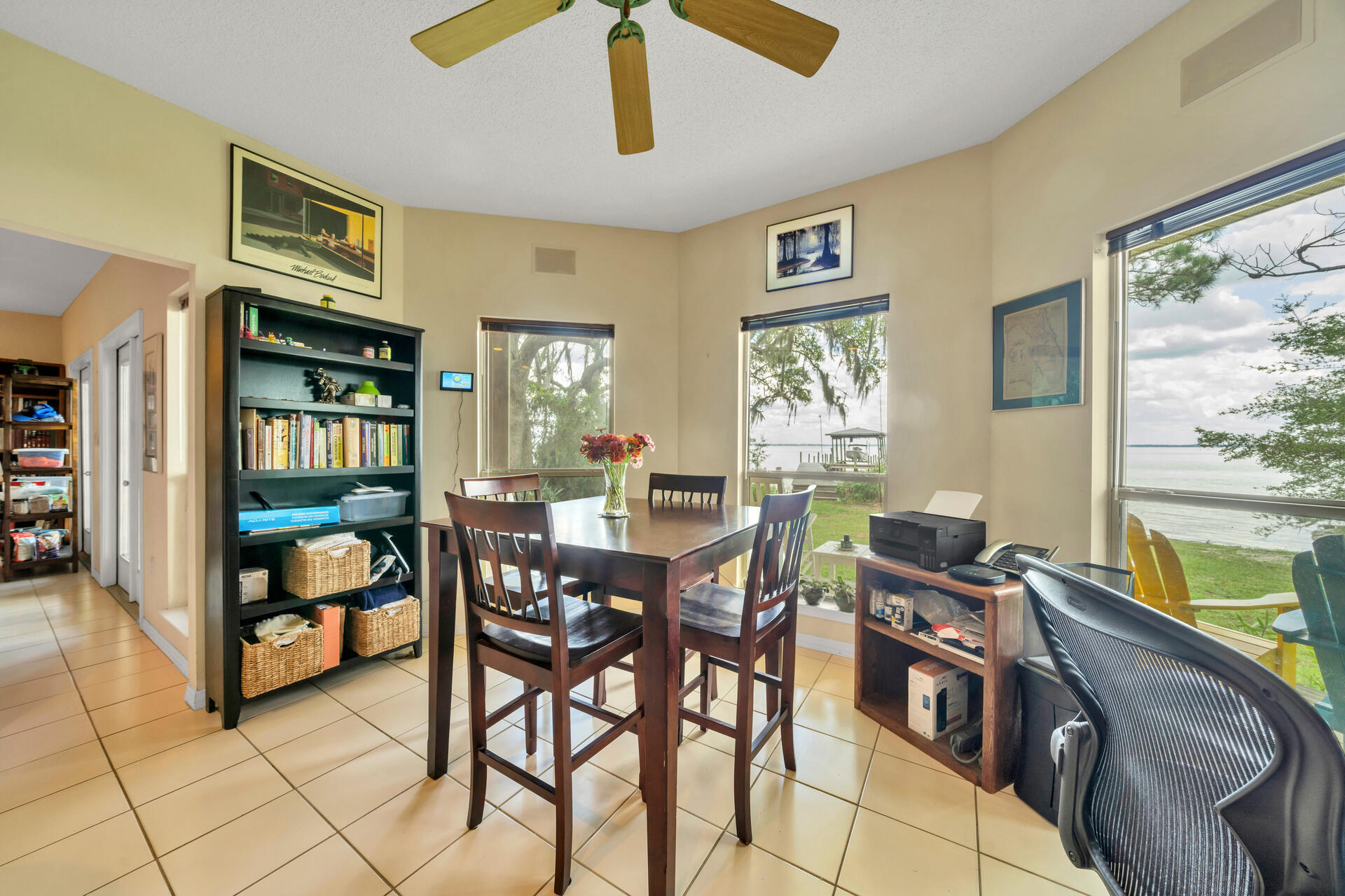 BAY BREEZE - Residential