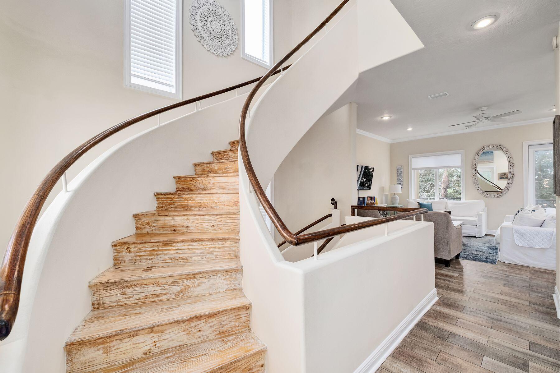 TERRA COTTA TERRACE - Residential