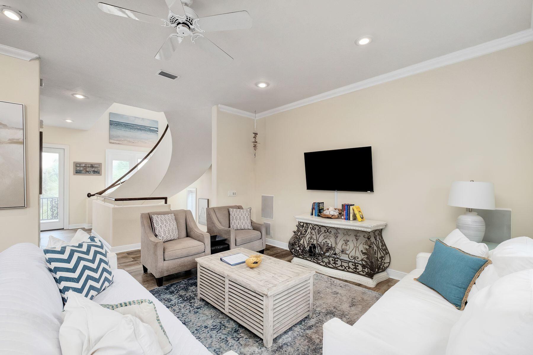 TERRA COTTA TERRACE - Residential