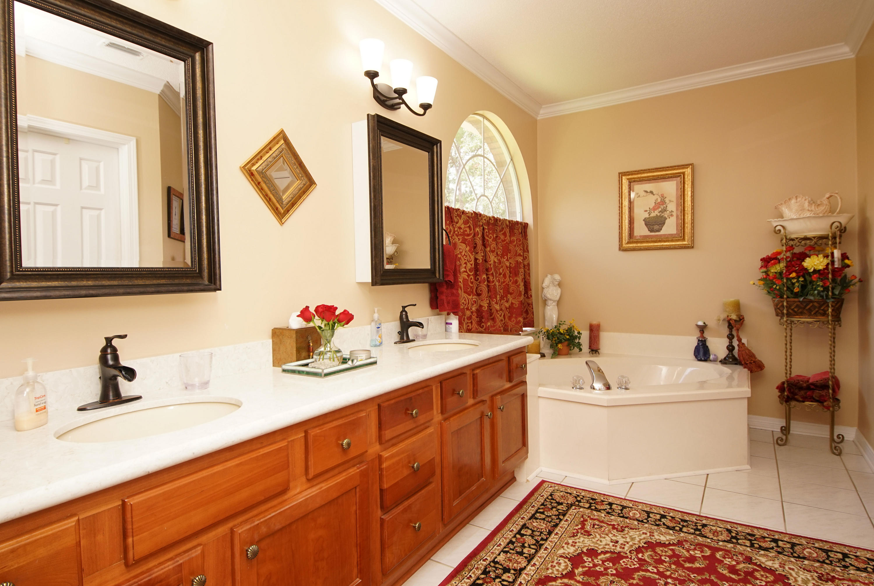 PARKWOOD ESTATES PH 1 BLUEWATER BAY - Residential