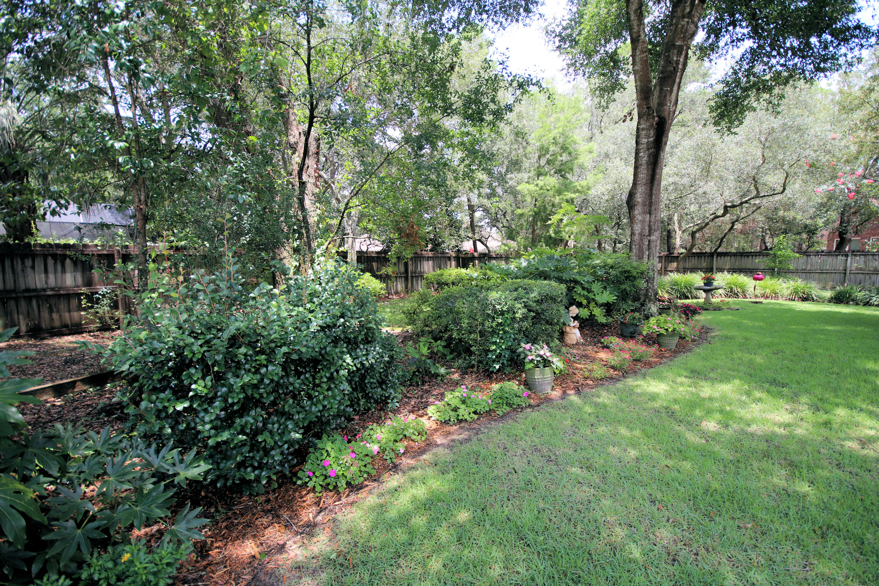 PARKWOOD ESTATES PH 1 BLUEWATER BAY - Residential