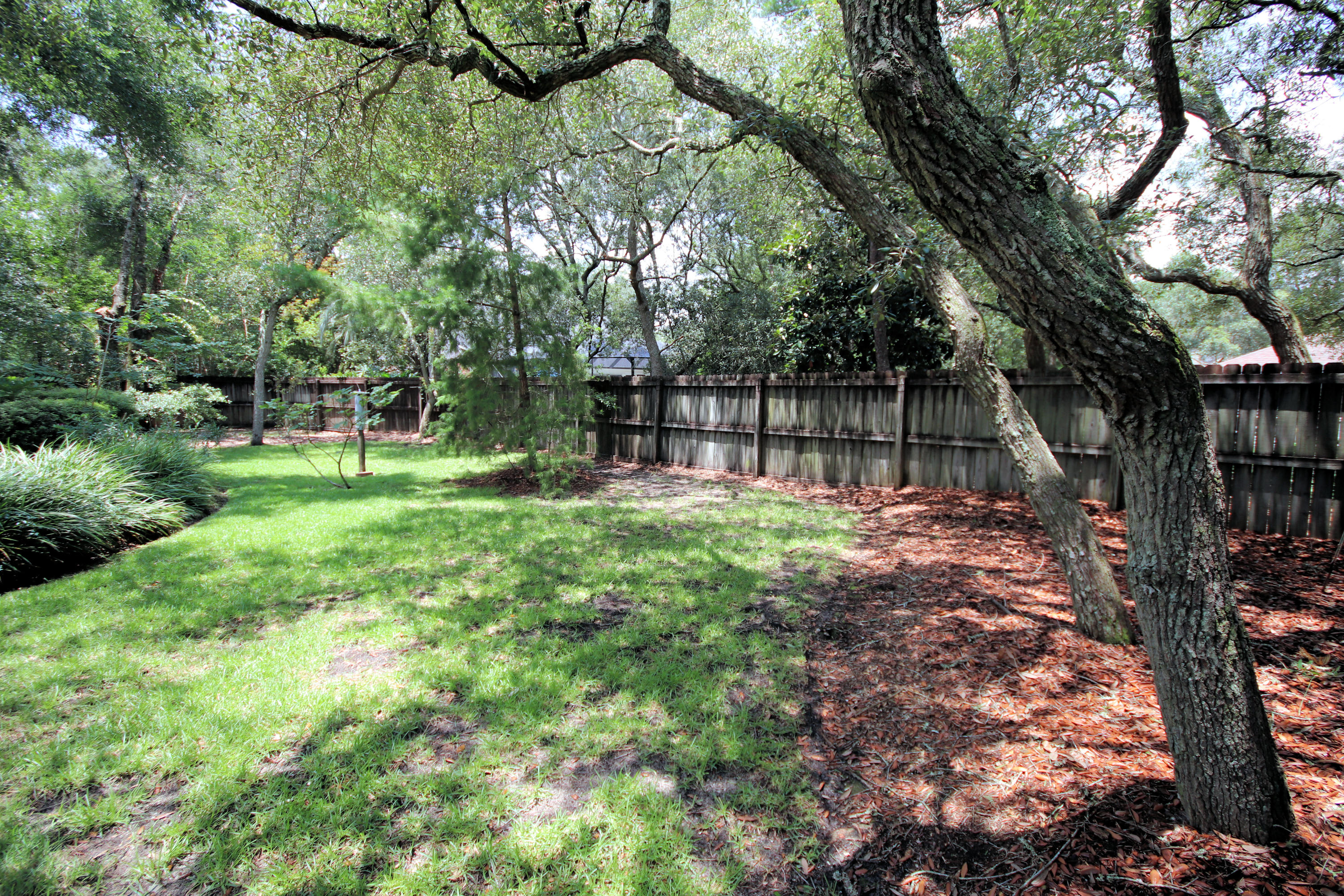 PARKWOOD ESTATES PH 1 BLUEWATER BAY - Residential