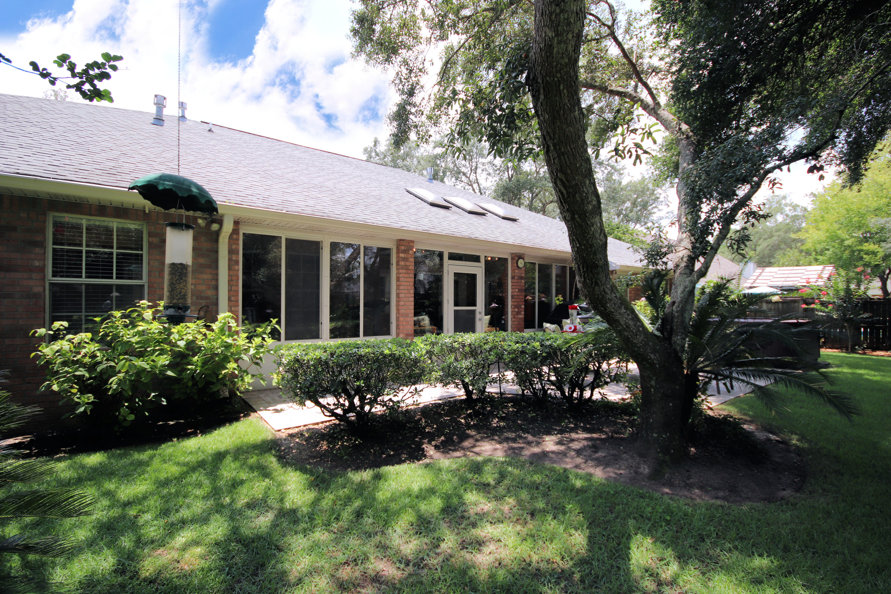 PARKWOOD ESTATES PH 1 BLUEWATER BAY - Residential
